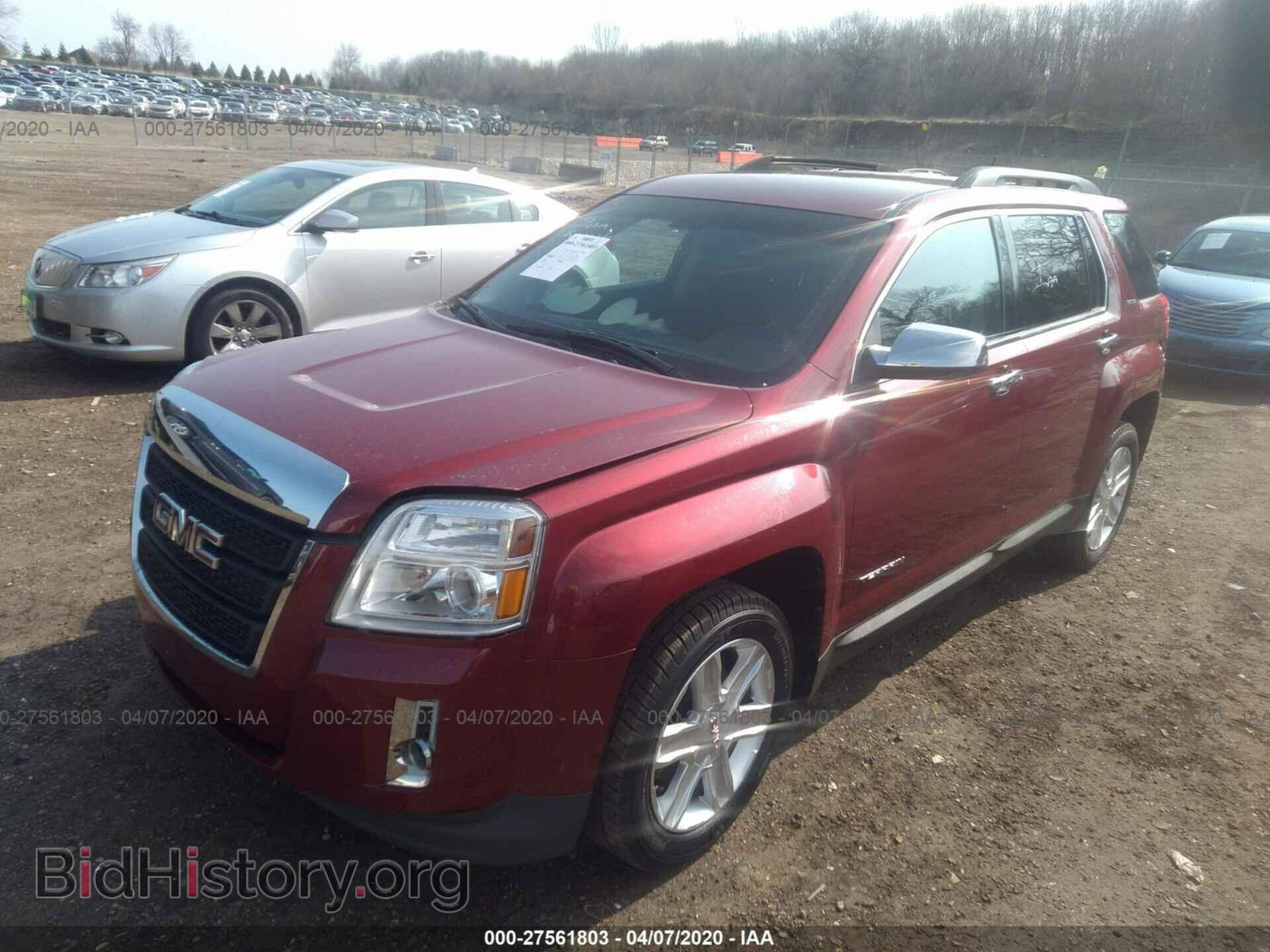 2011 GMC TERRAIN - VIN: 2CTALSEC4B6222002 - Photo 2