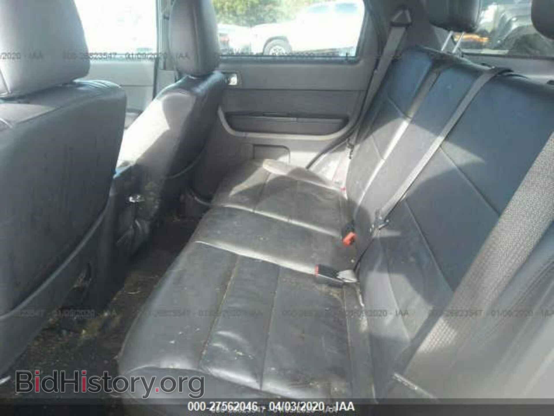 2011 FORD ESCAPE - VIN: 1FMCU0E77BKB27578 - Photo 8