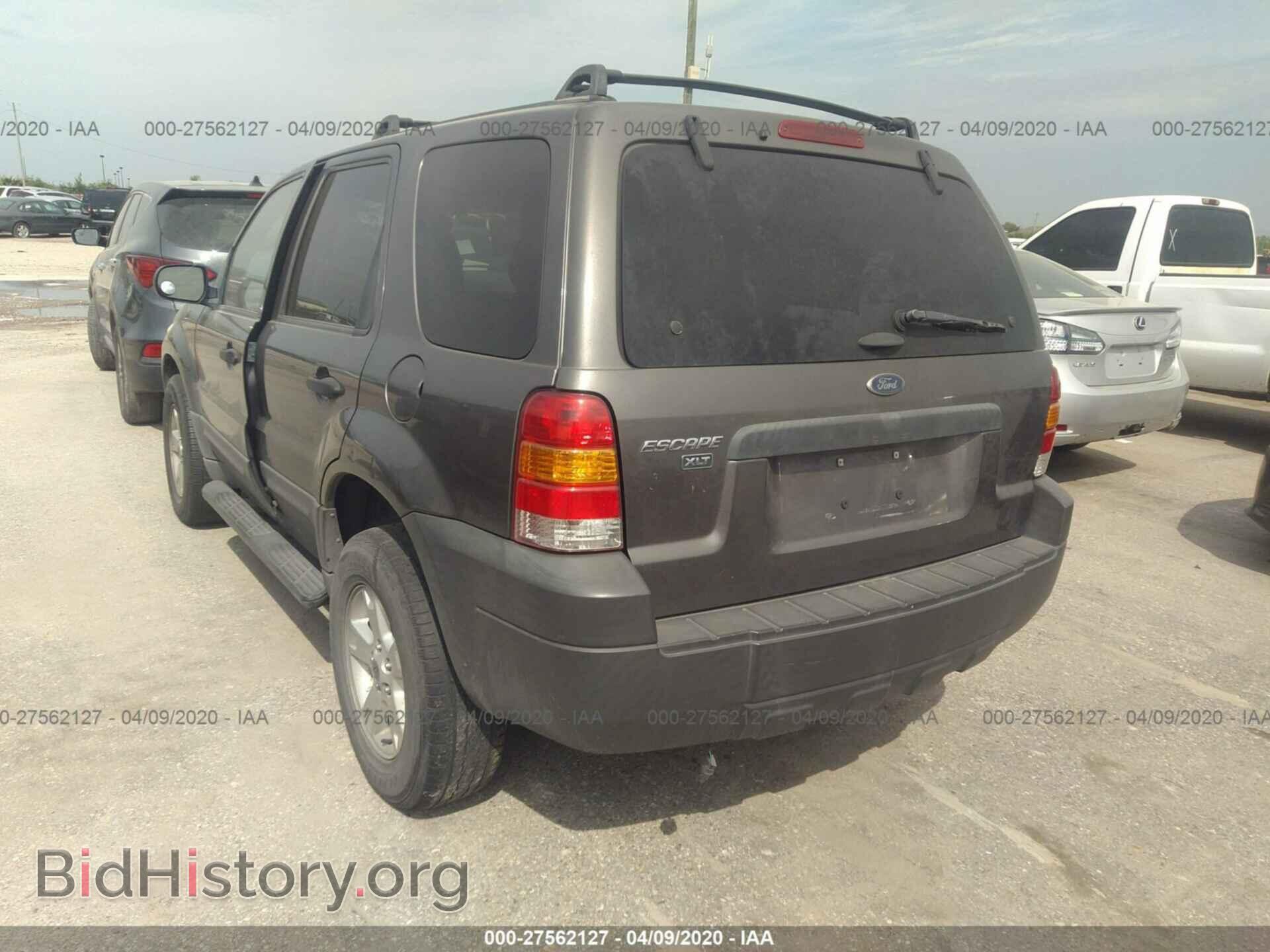 2005 FORD ESCAPE - VIN: 1FMYU03165KB11039 - Фото 3