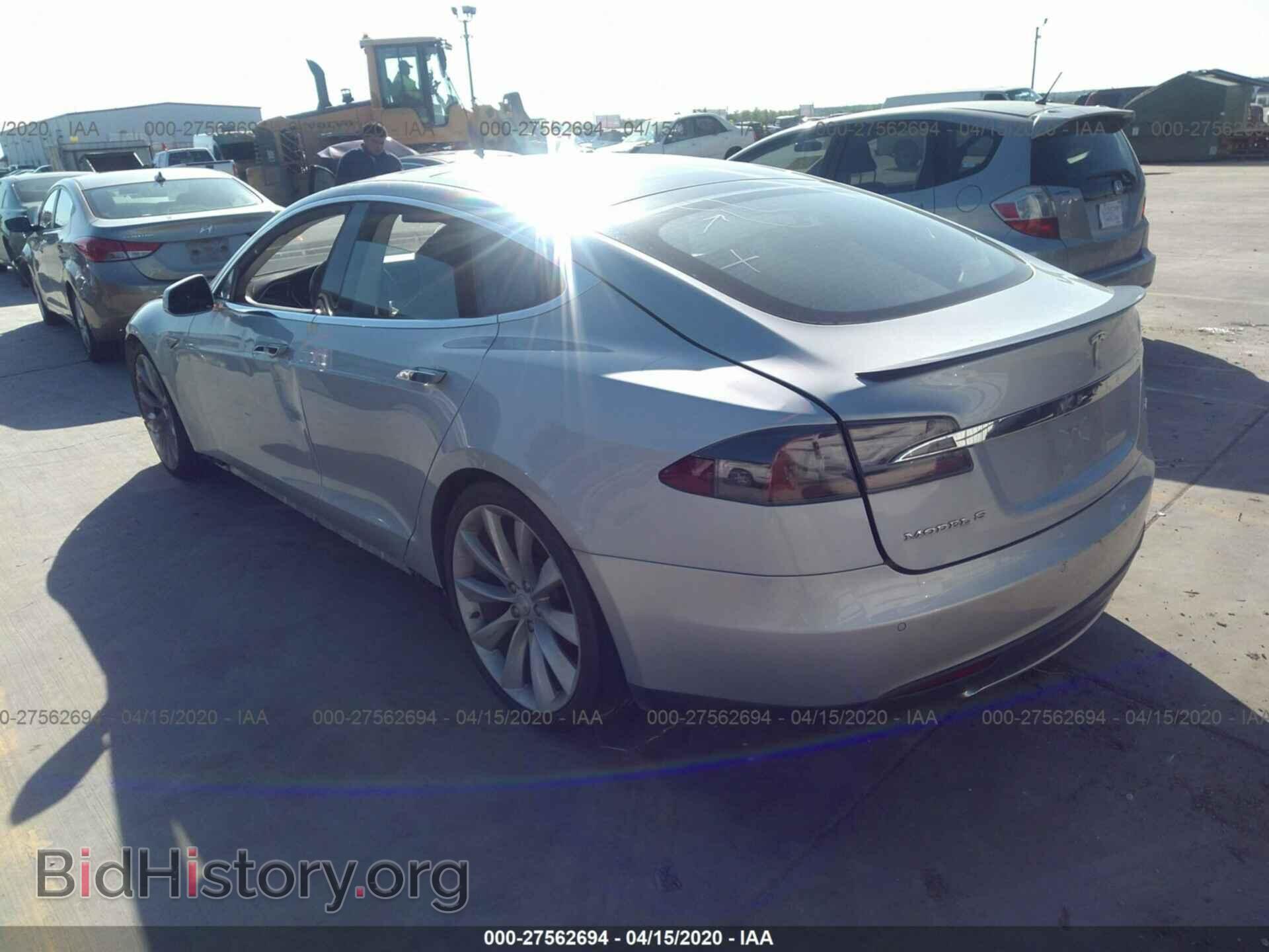 2014 TESLA MODEL S - VIN: 5YJSA1H14EFP47957 - Фото 3
