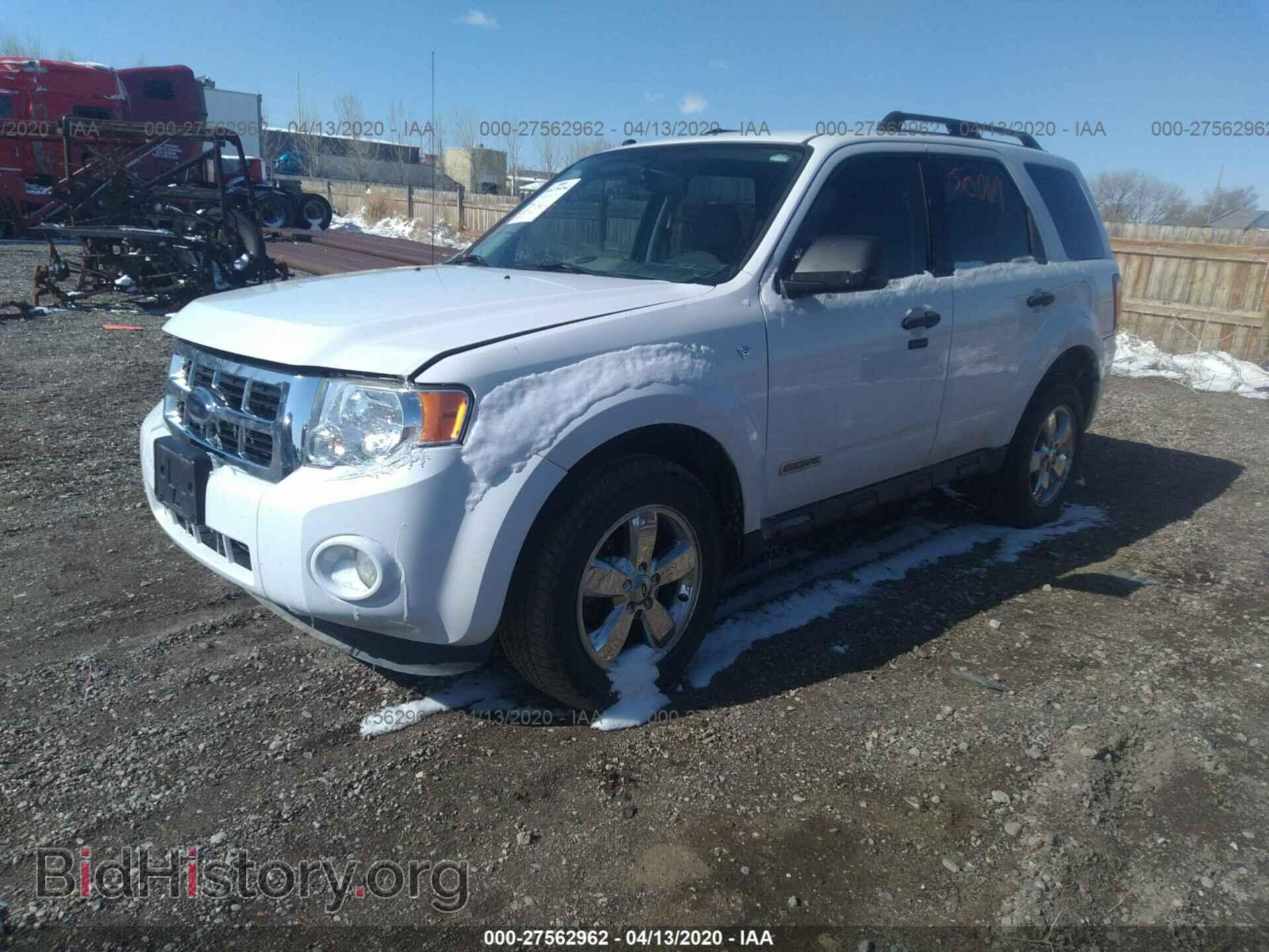 2008 FORD ESCAPE - VIN: 1FMCU93118KC08846 - Фото 2