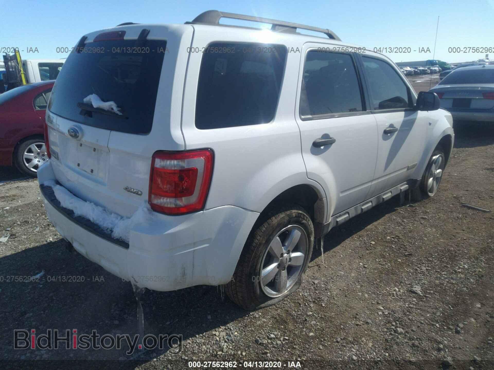 2008 FORD ESCAPE - VIN: 1FMCU93118KC08846 - Фото 4
