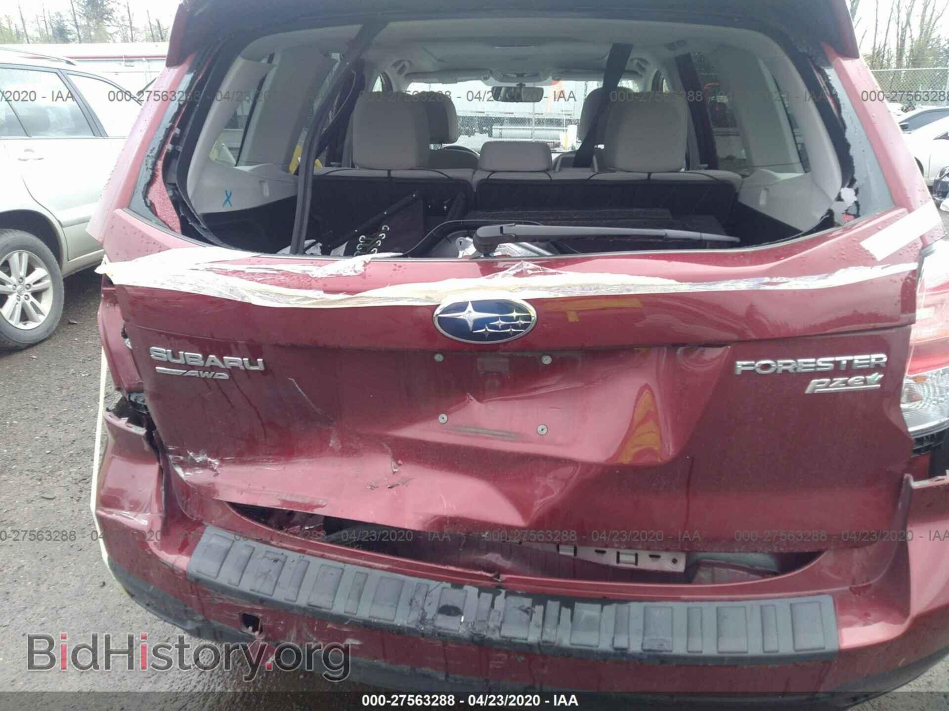 2017 SUBARU FORESTER - VIN: JF2SJAECXHH527525 - Фото 6