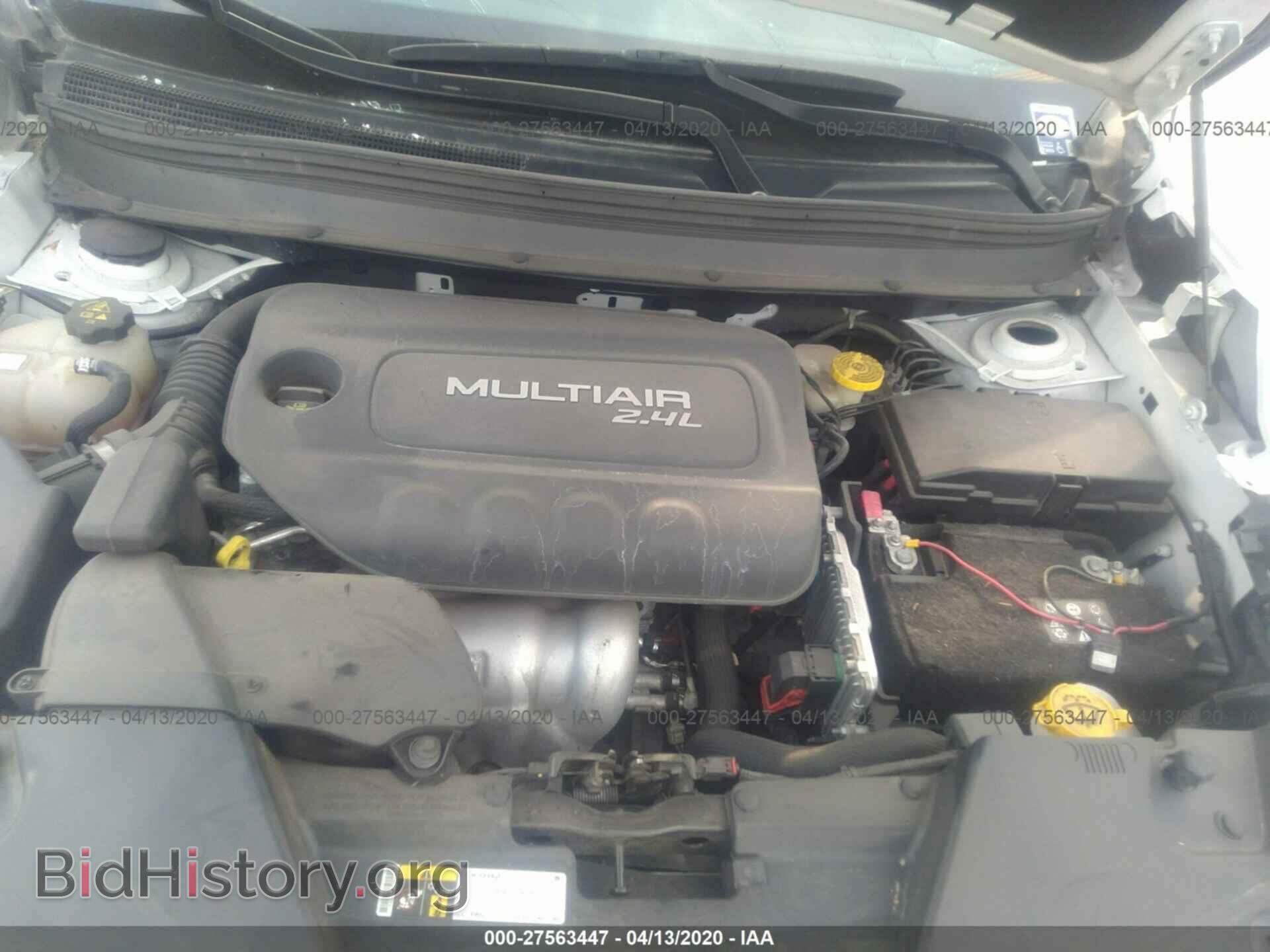 2016 JEEP CHEROKEE - VIN: 1C4PJLCB0GW207764 - Фото 10