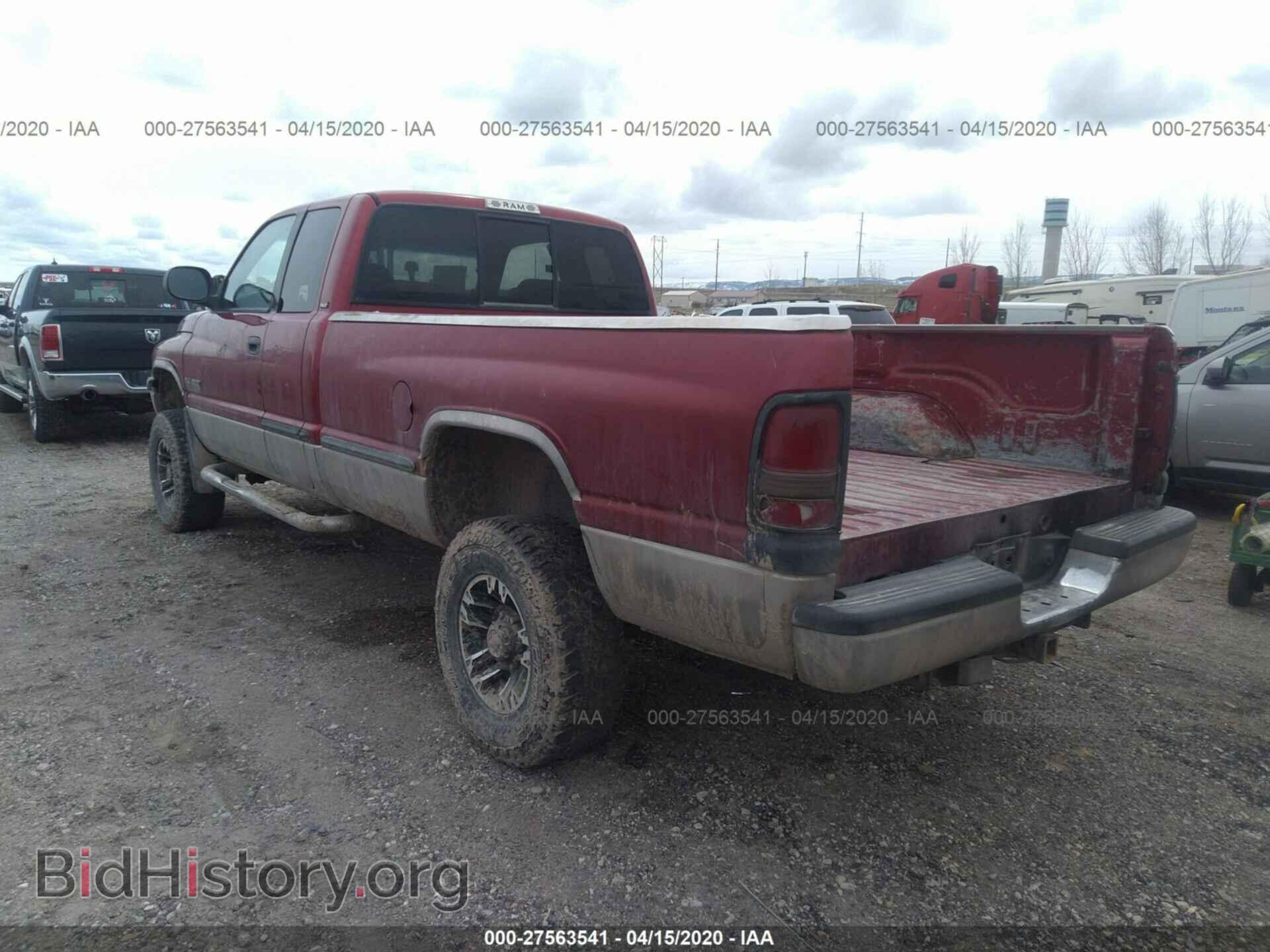 1998 DODGE RAM 2500 - VIN: 1B7KF23D6WJ149727 - Фото 3