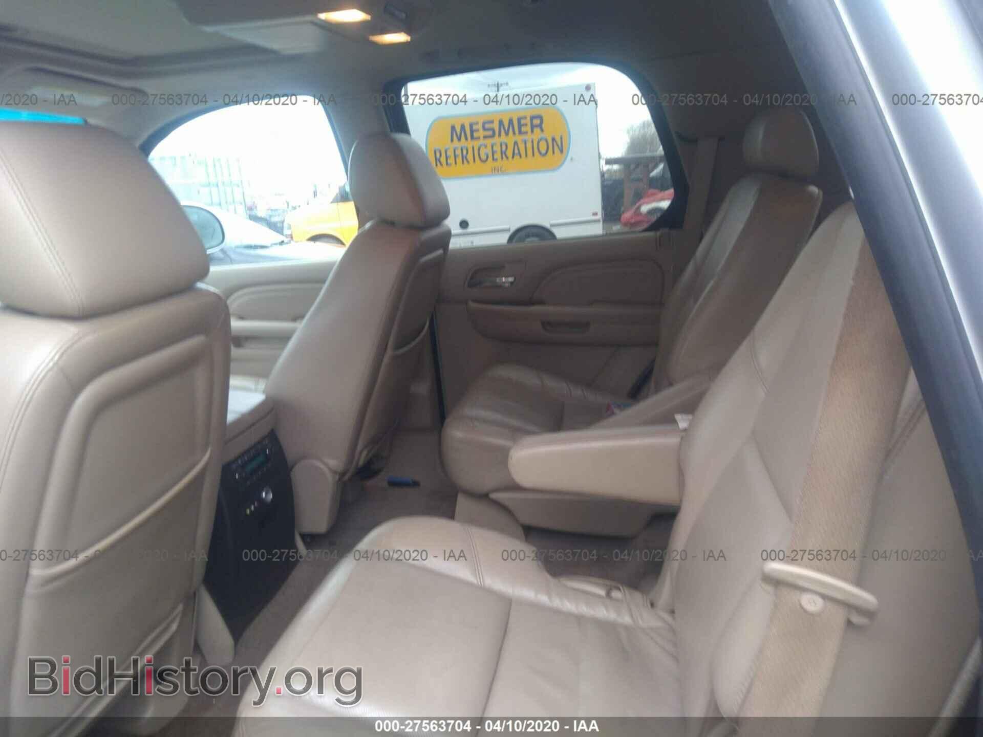 2010 CADILLAC ESCALADE - VIN: 1GYUKCEF3AR228009 - Фото 8