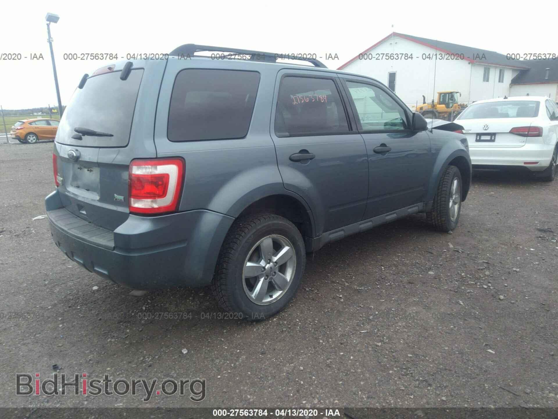 2011 FORD ESCAPE - VIN: 1FMCU9DG3BKA90678 - Фото 4