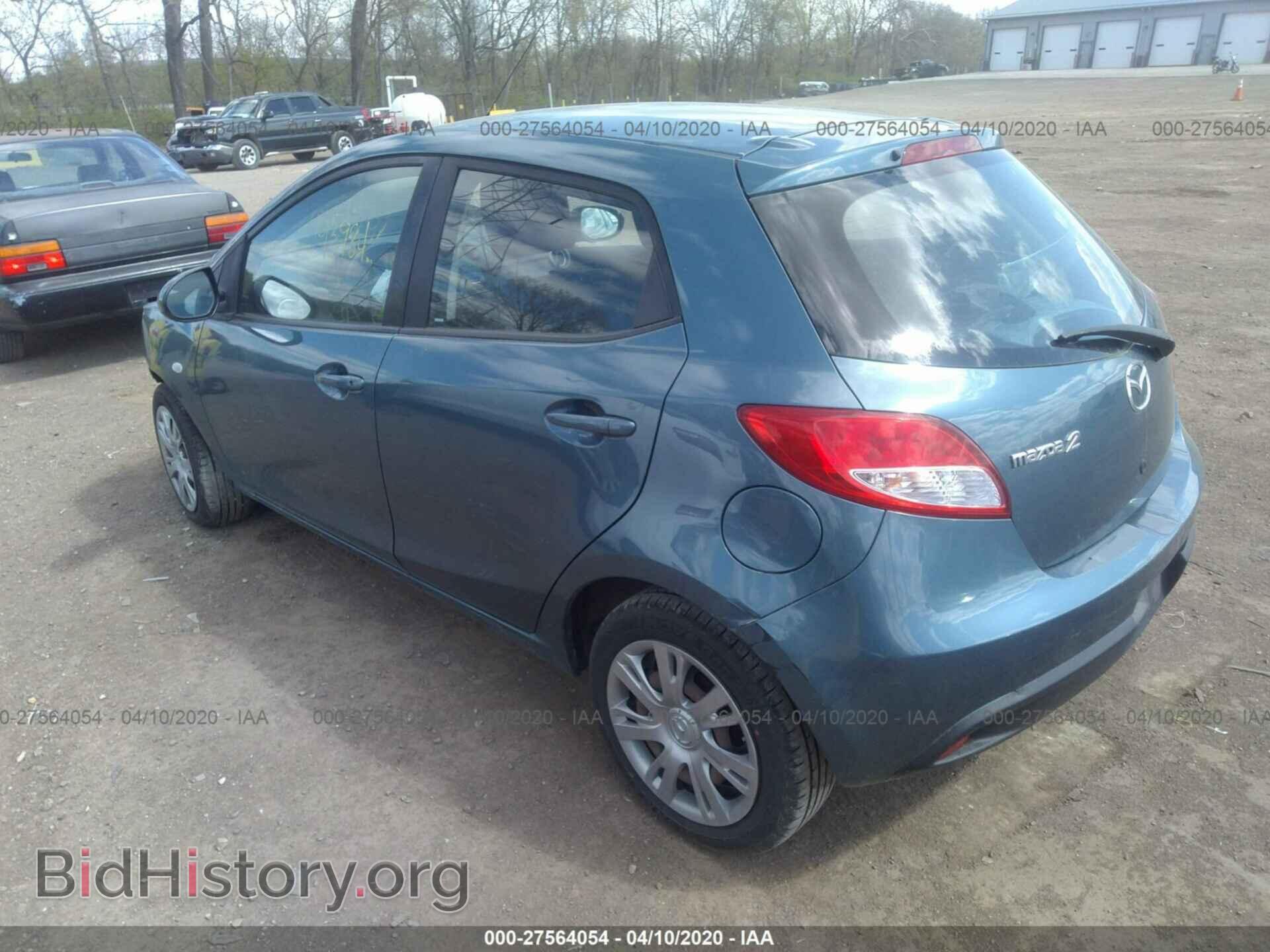 2014 MAZDA MAZDA2 - VIN: JM1DE1KY2E0177586 - Фото 3