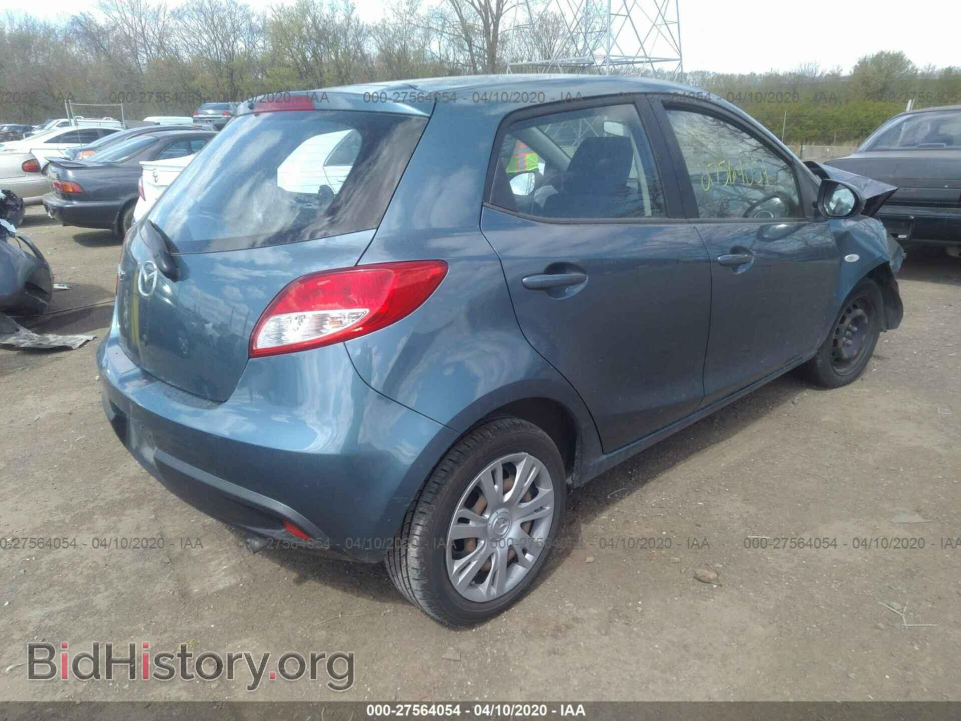 2014 MAZDA MAZDA2 - VIN: JM1DE1KY2E0177586 - Фото 4