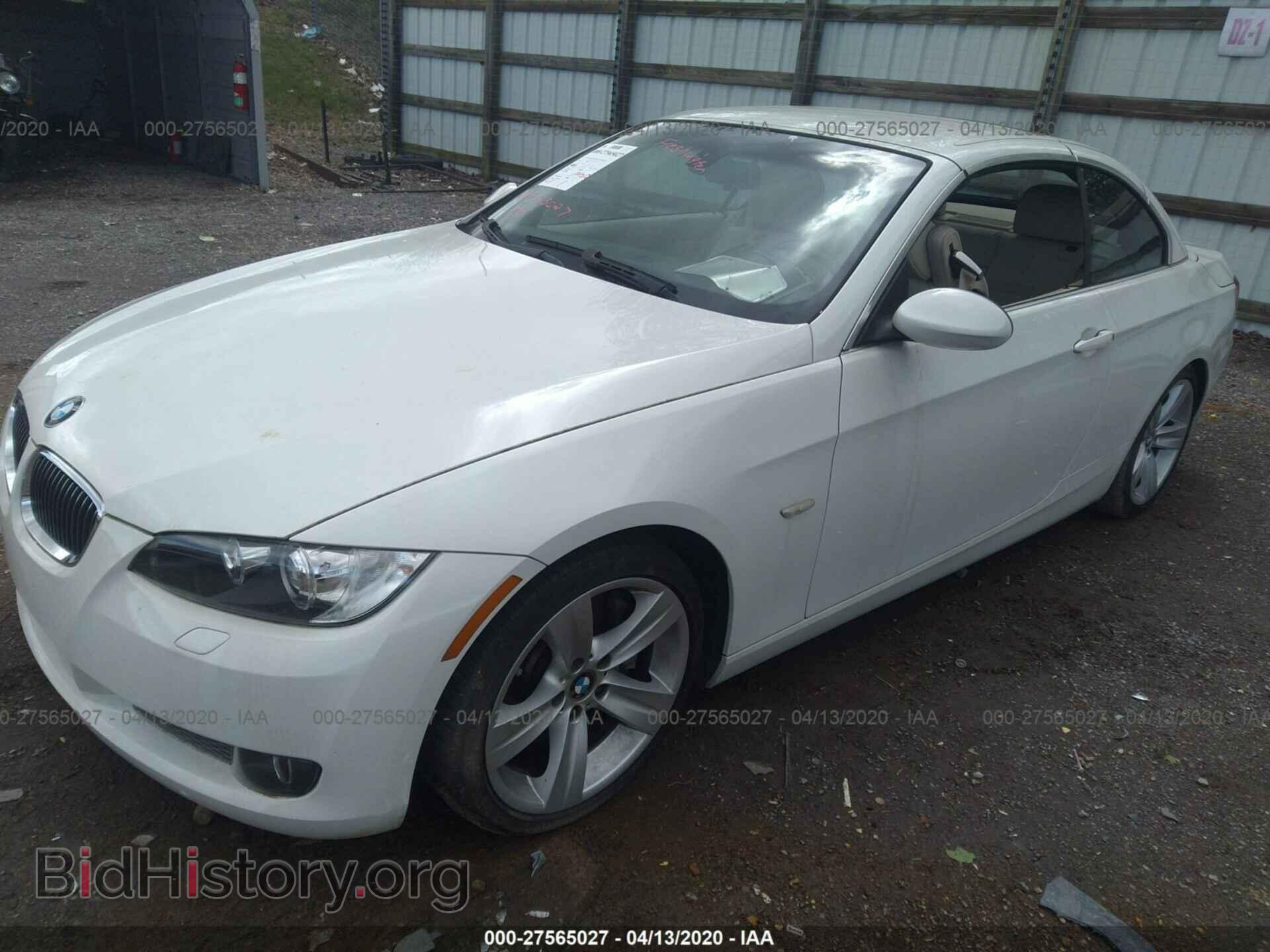 2008 BMW 335 - VIN: WBAWL73518PX53859 - Фото 2
