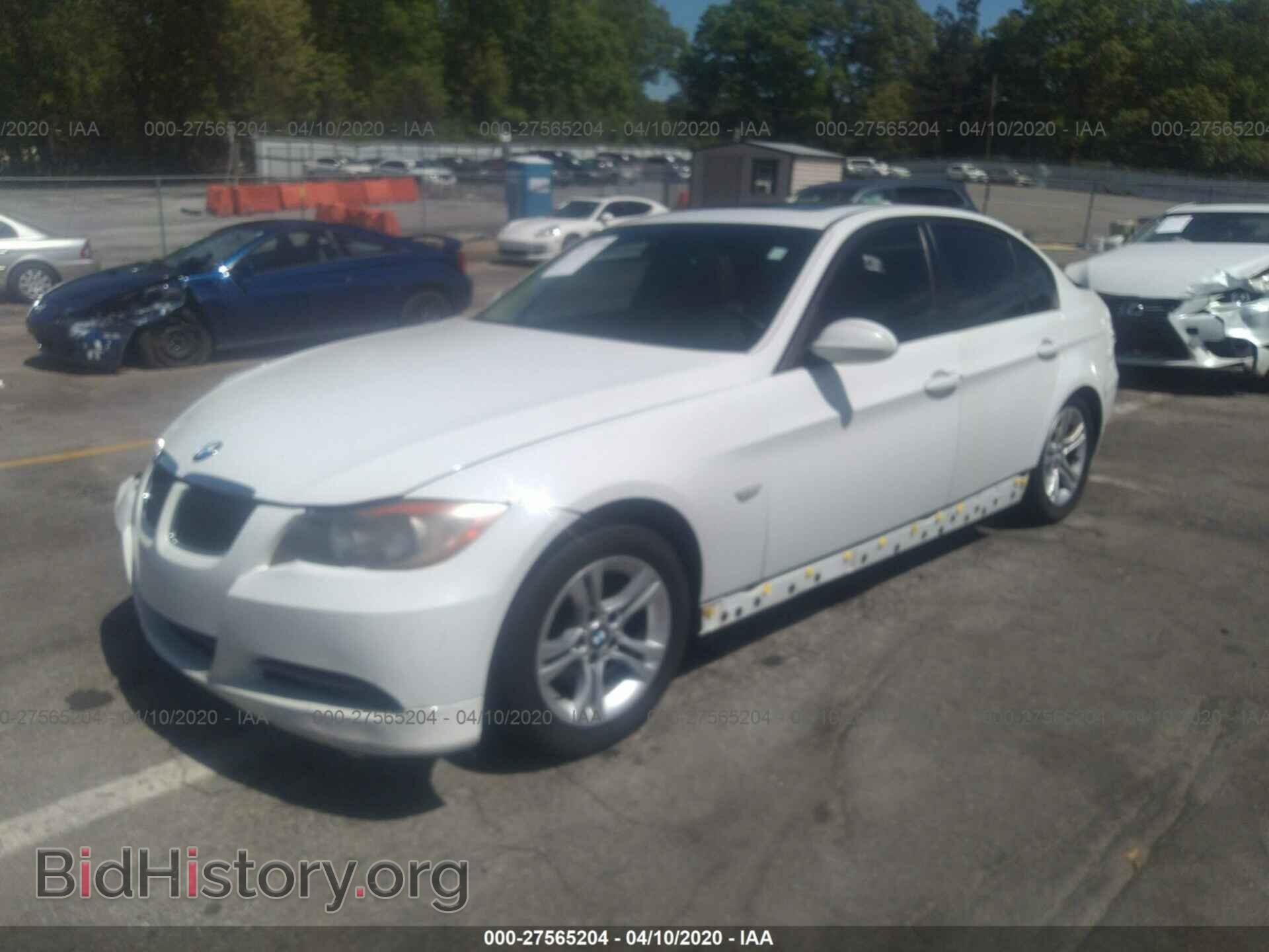 2008 BMW 328 - VIN: WBAVA33558KX86564 - Фото 2
