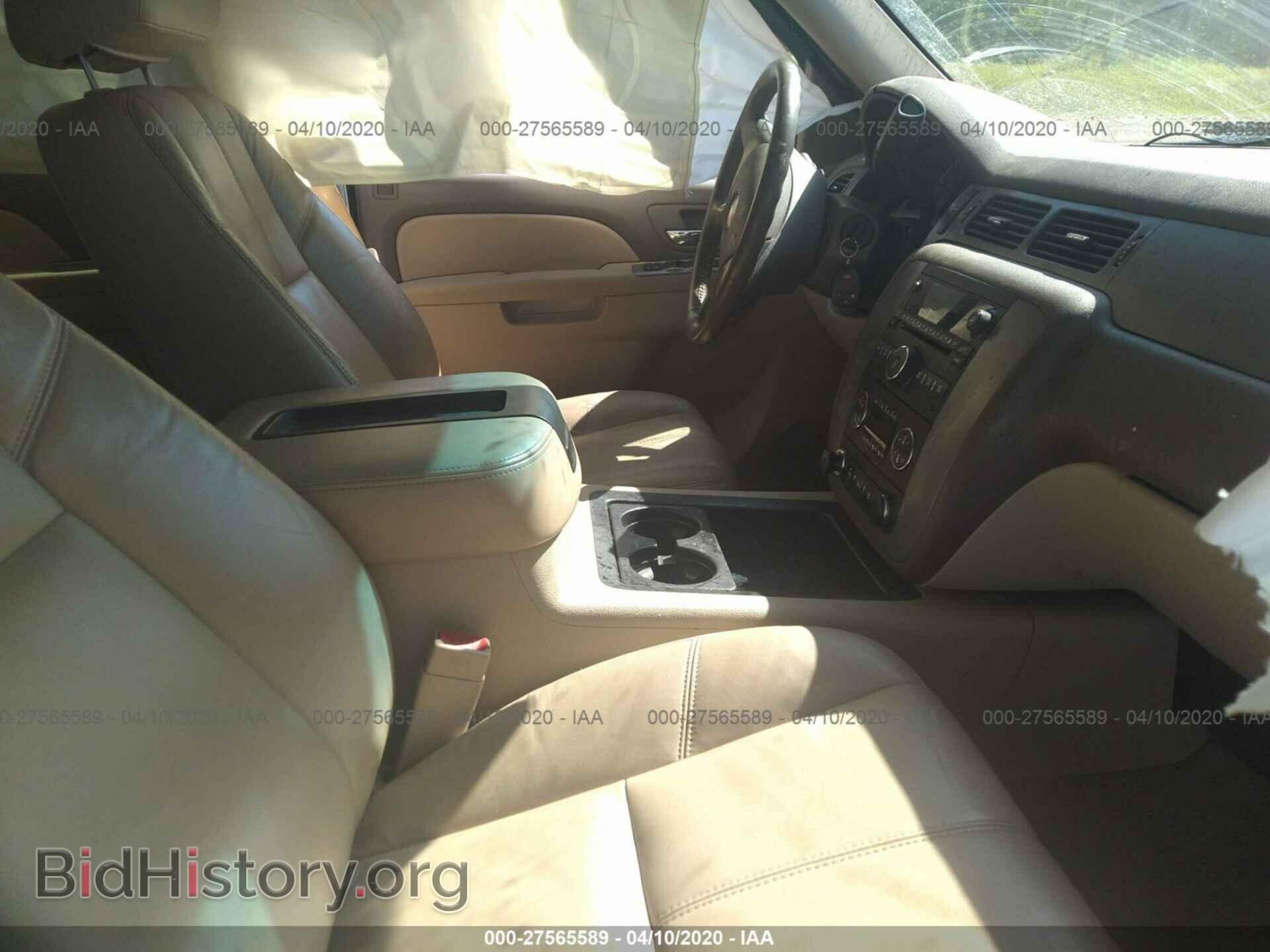 2011 CHEVROLET AVALANCHE - VIN: 3GNTKFE38BG214902 - Фото 5
