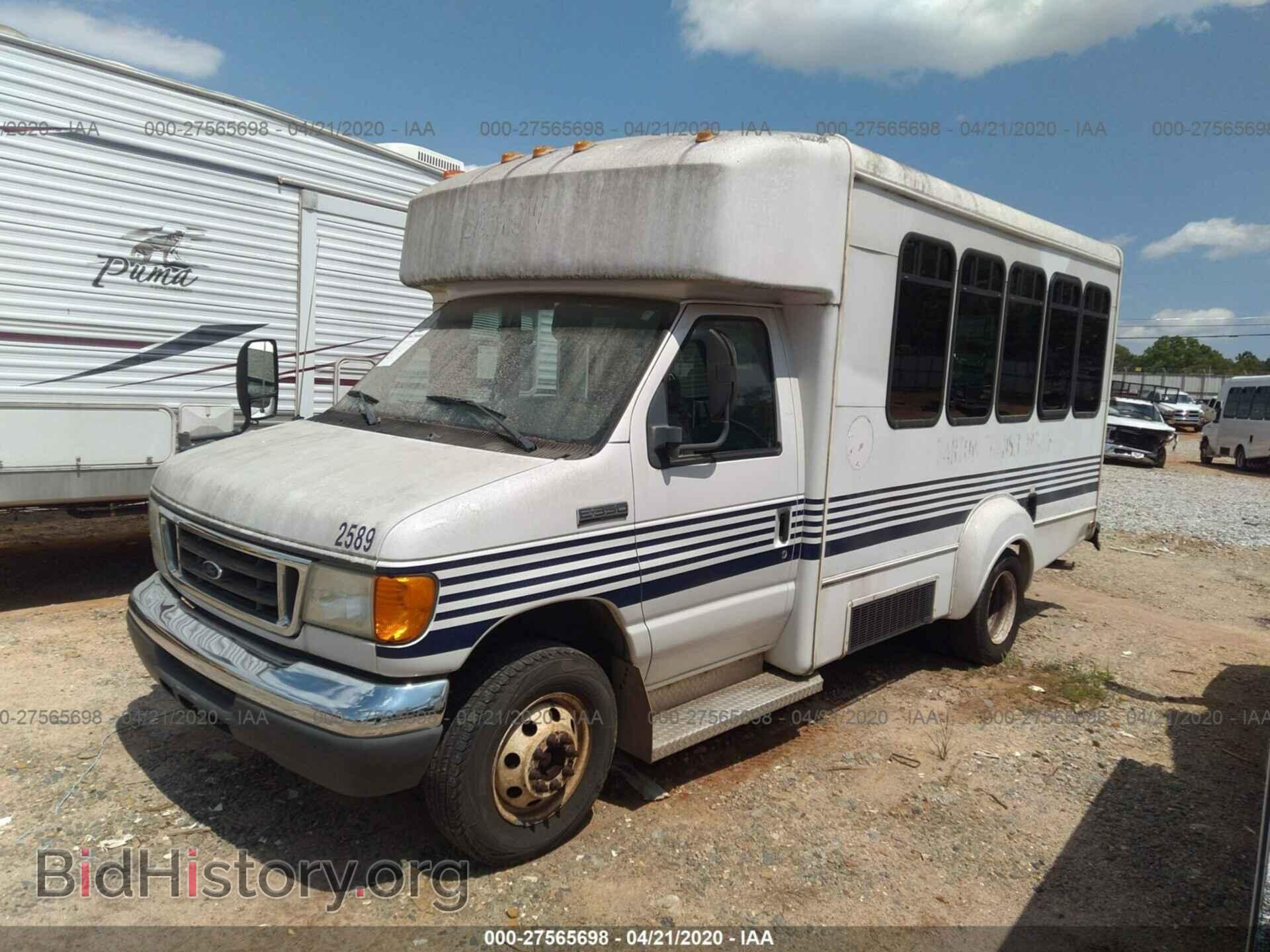 2006 FORD ECONOLINE - VIN: 1FDWE35S56DB28304 - Фото 2