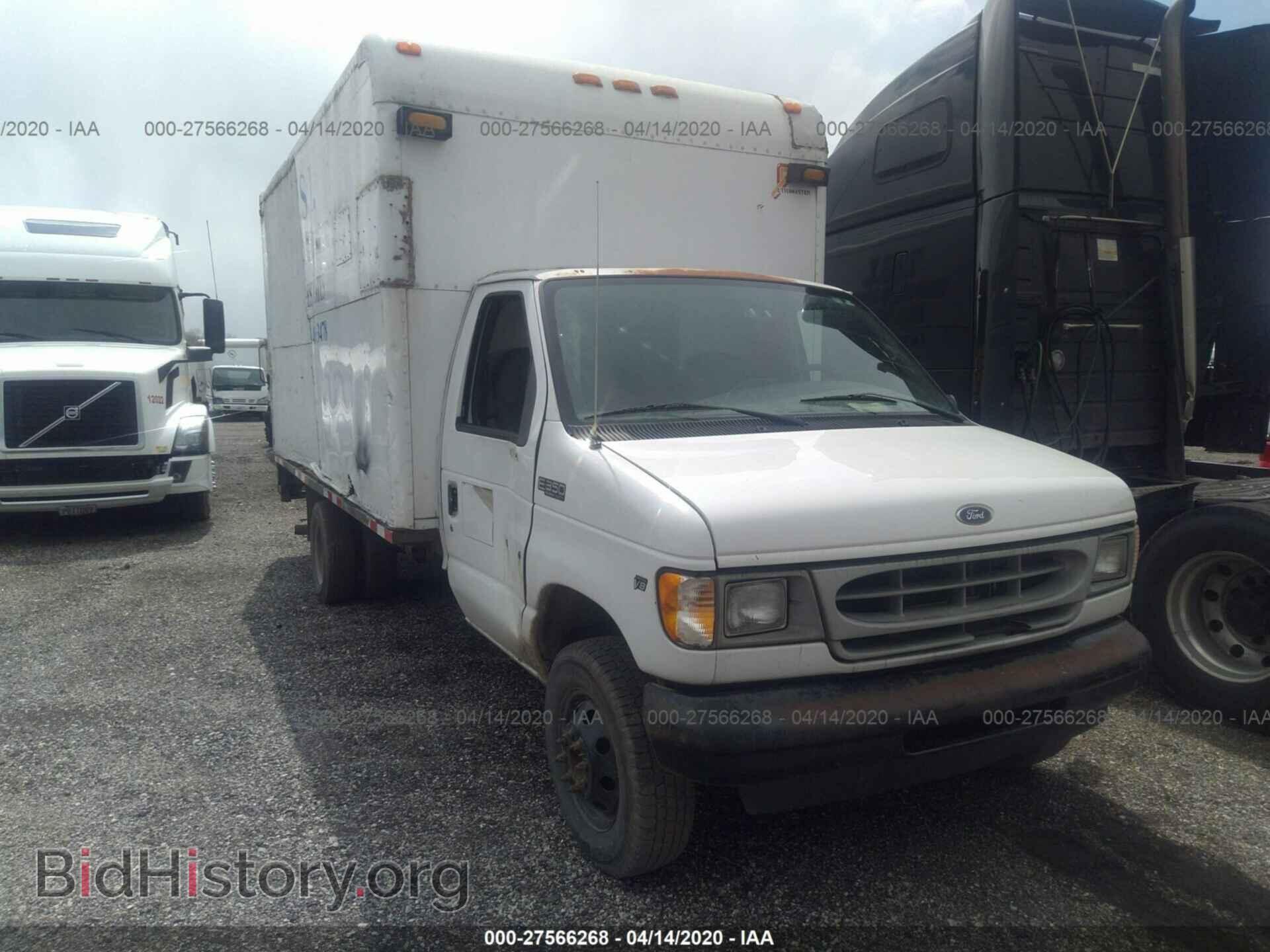 Photo 1FDWE35L02HA69755 - FORD ECONOLINE 2002