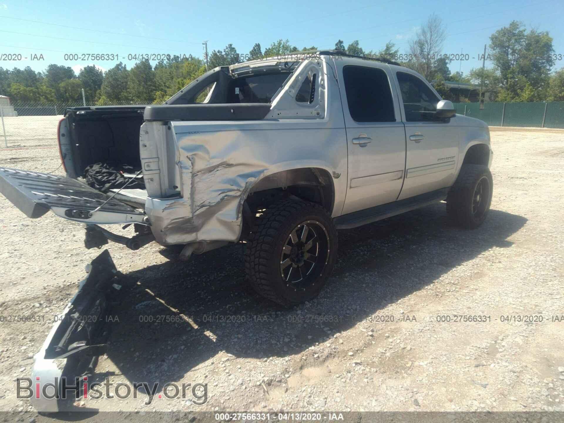 2011 CHEVROLET AVALANCHE - VIN: 3GNMCFE09BG123418 - Фото 4