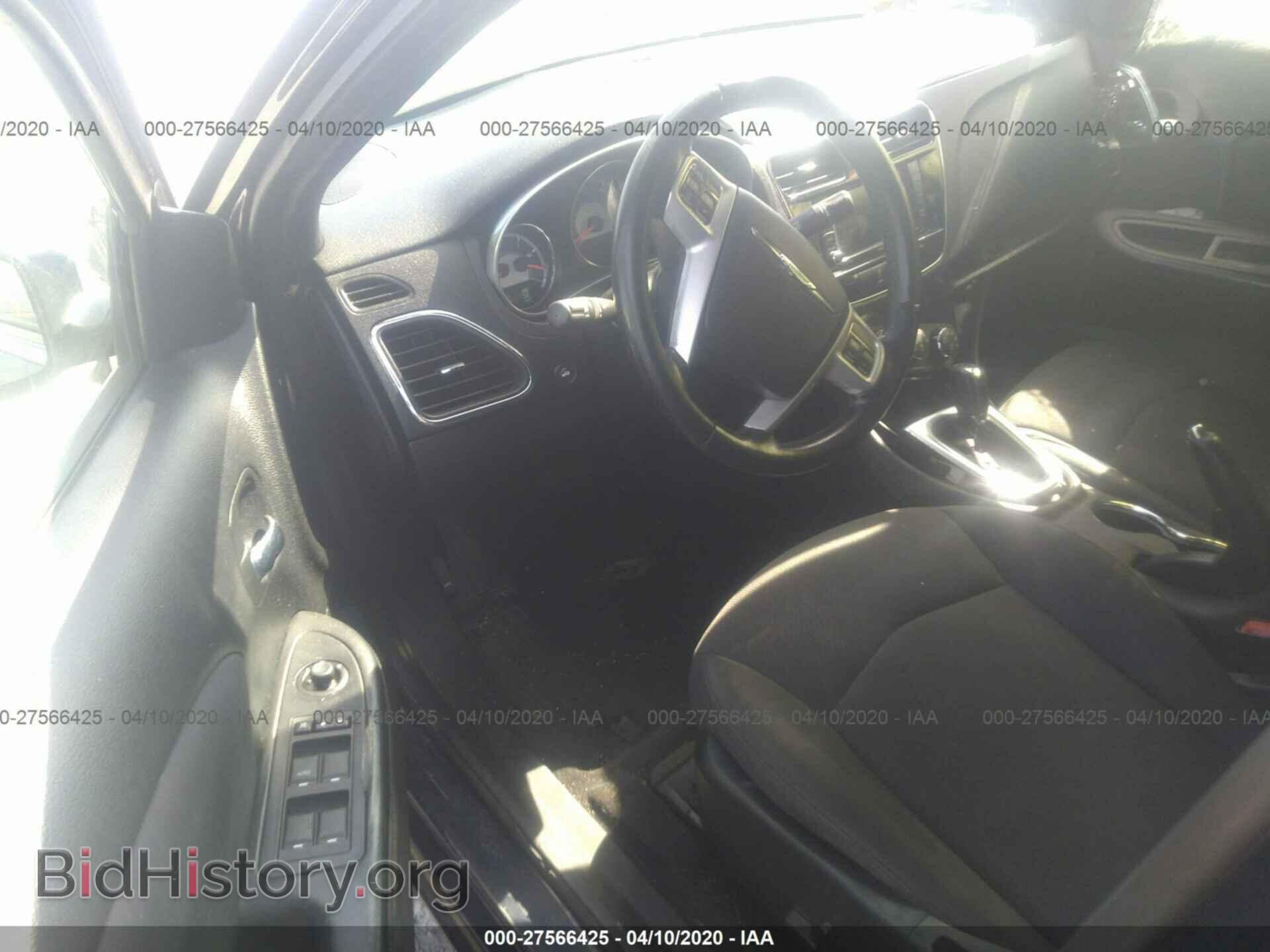 2013 CHRYSLER 200 - VIN: 1C3CCBBB7DN617195 - Photo 5