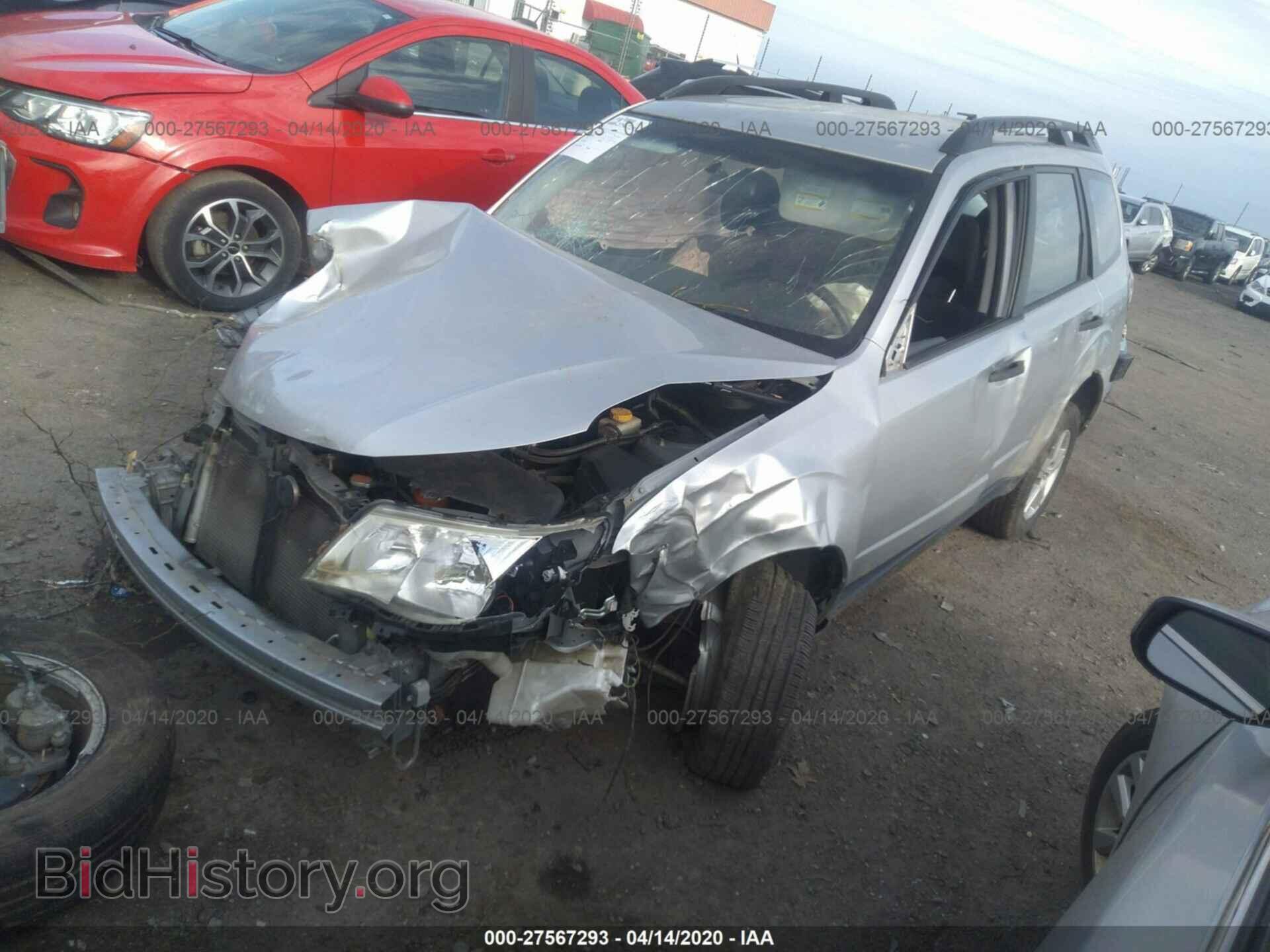 2011 SUBARU FORESTER - VIN: JF2SHBBC0BH778745 - Фото 2