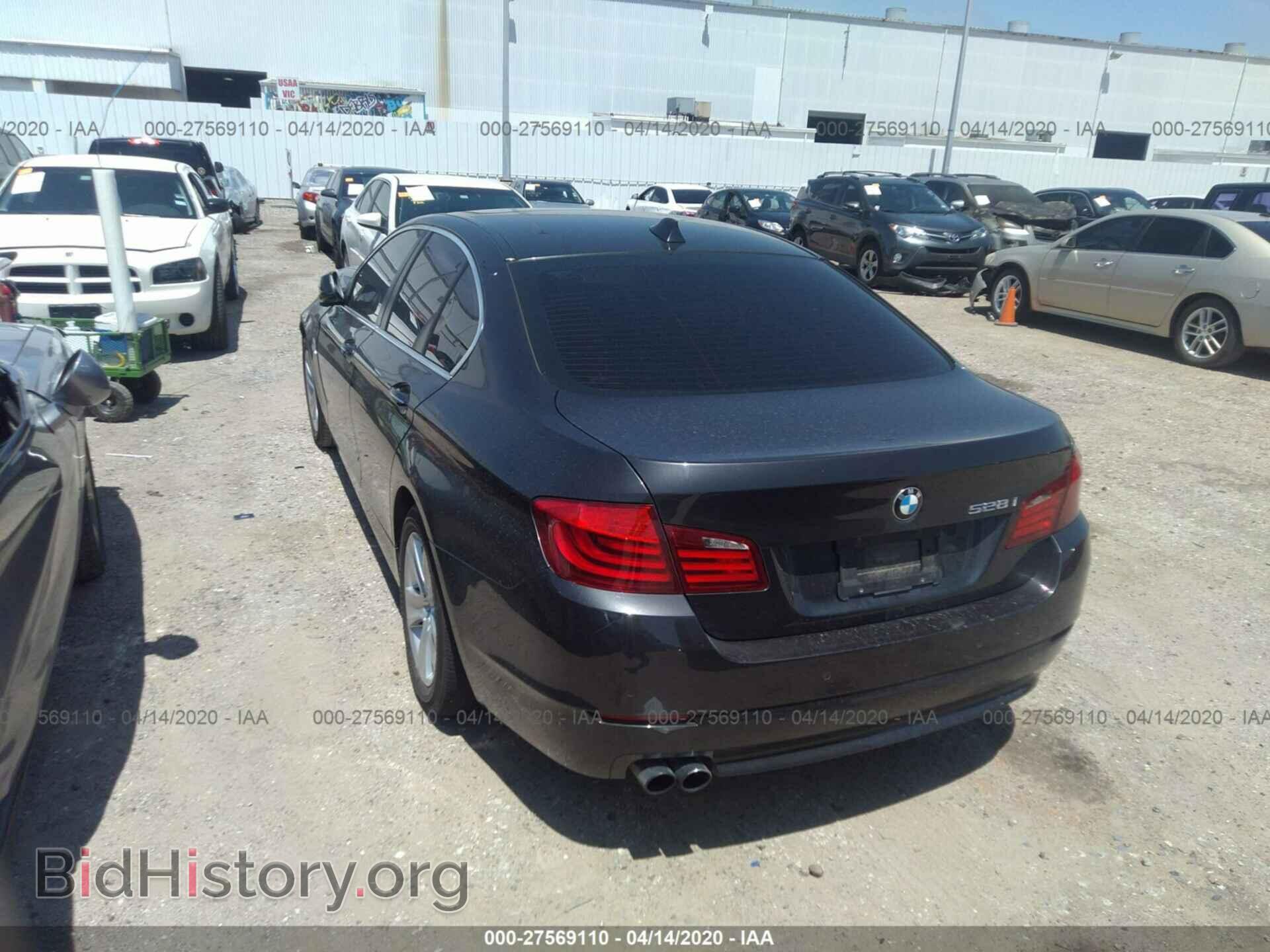 2012 BMW 528 - VIN: WBAXG5C51CDY29099 - Photo 3