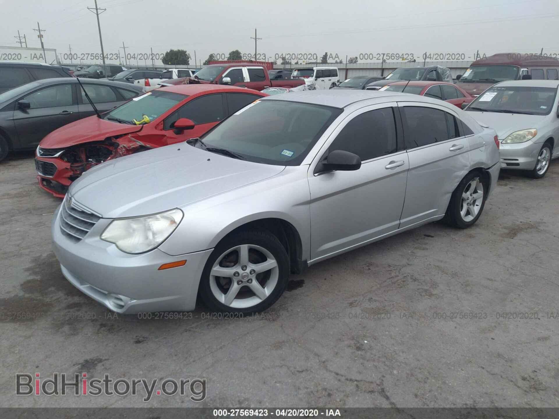 2010 CHRYSLER SEBRING - VIN: 1C3CC4FB2AN128477 - Фото 2