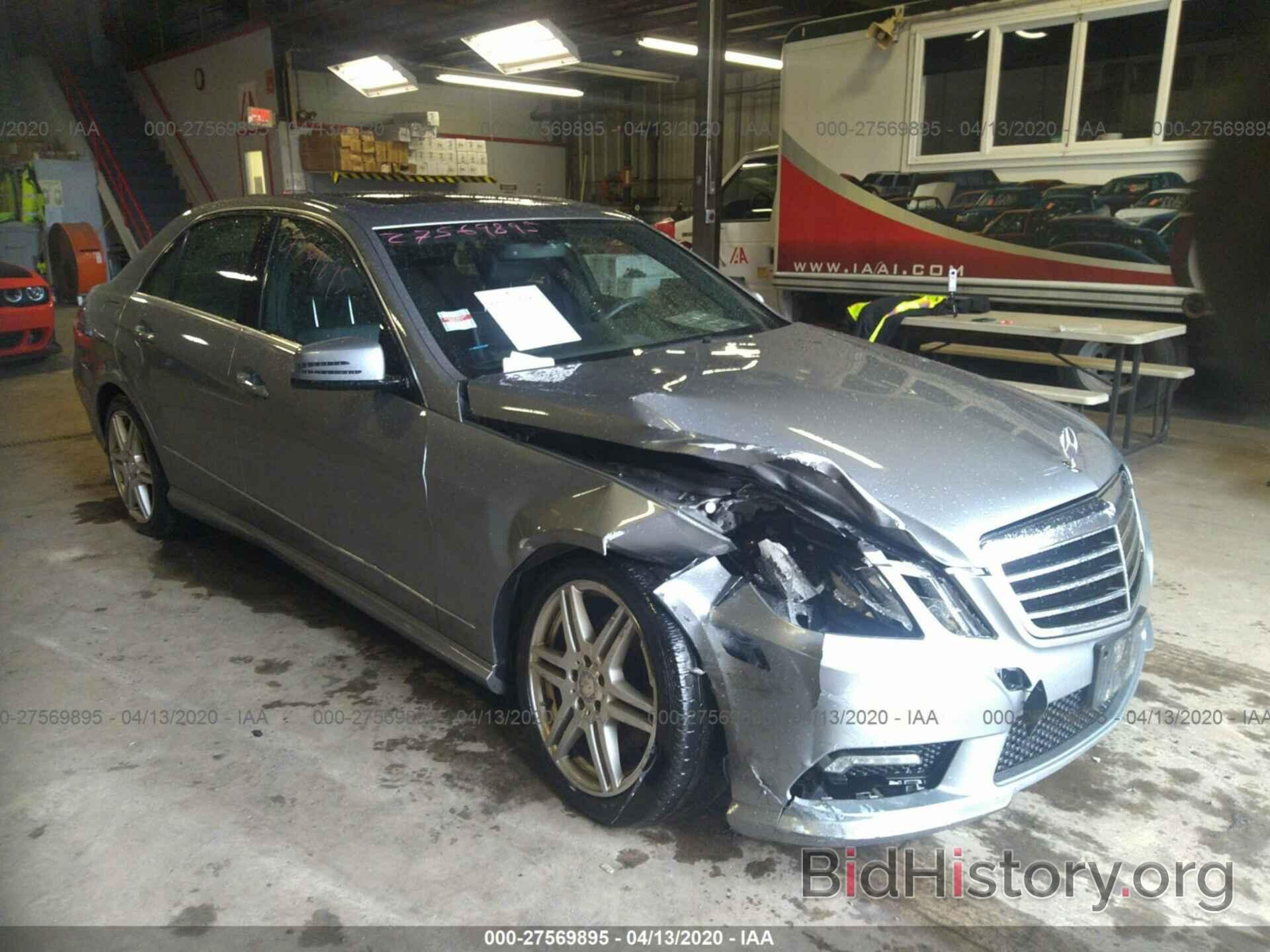 Photo WDDHF8HB5BA283617 - MERCEDES-BENZ E 2011