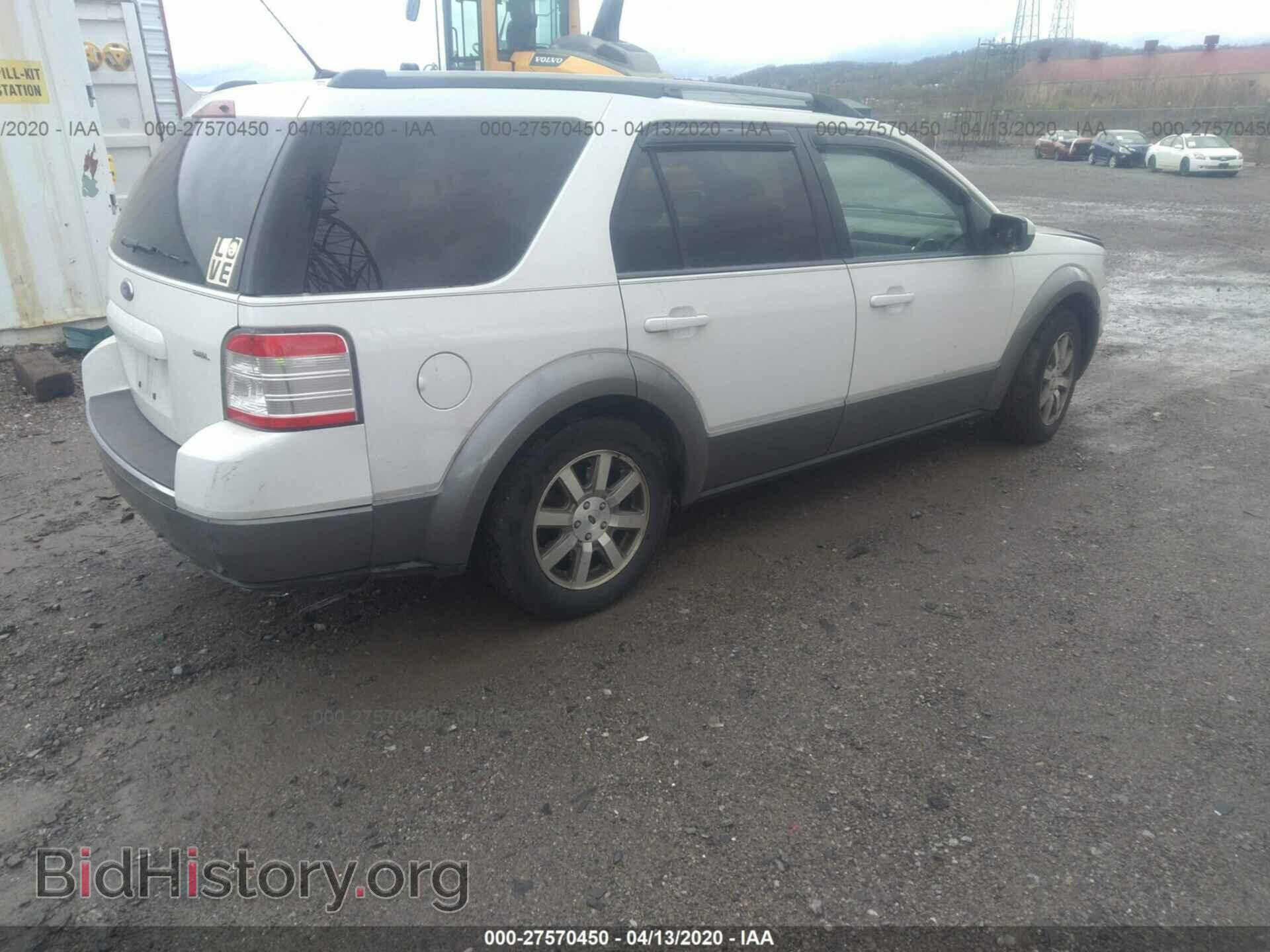 2008 FORD TAURUS X - VIN: 1FMDK02W38GA35255 - Photo 4