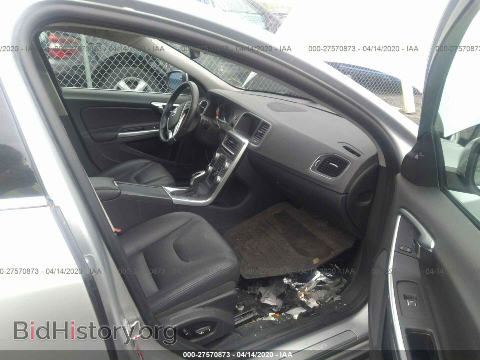 2017 VOLVO S60 - VIN: LYV402TK6HB195904 - Фото 5
