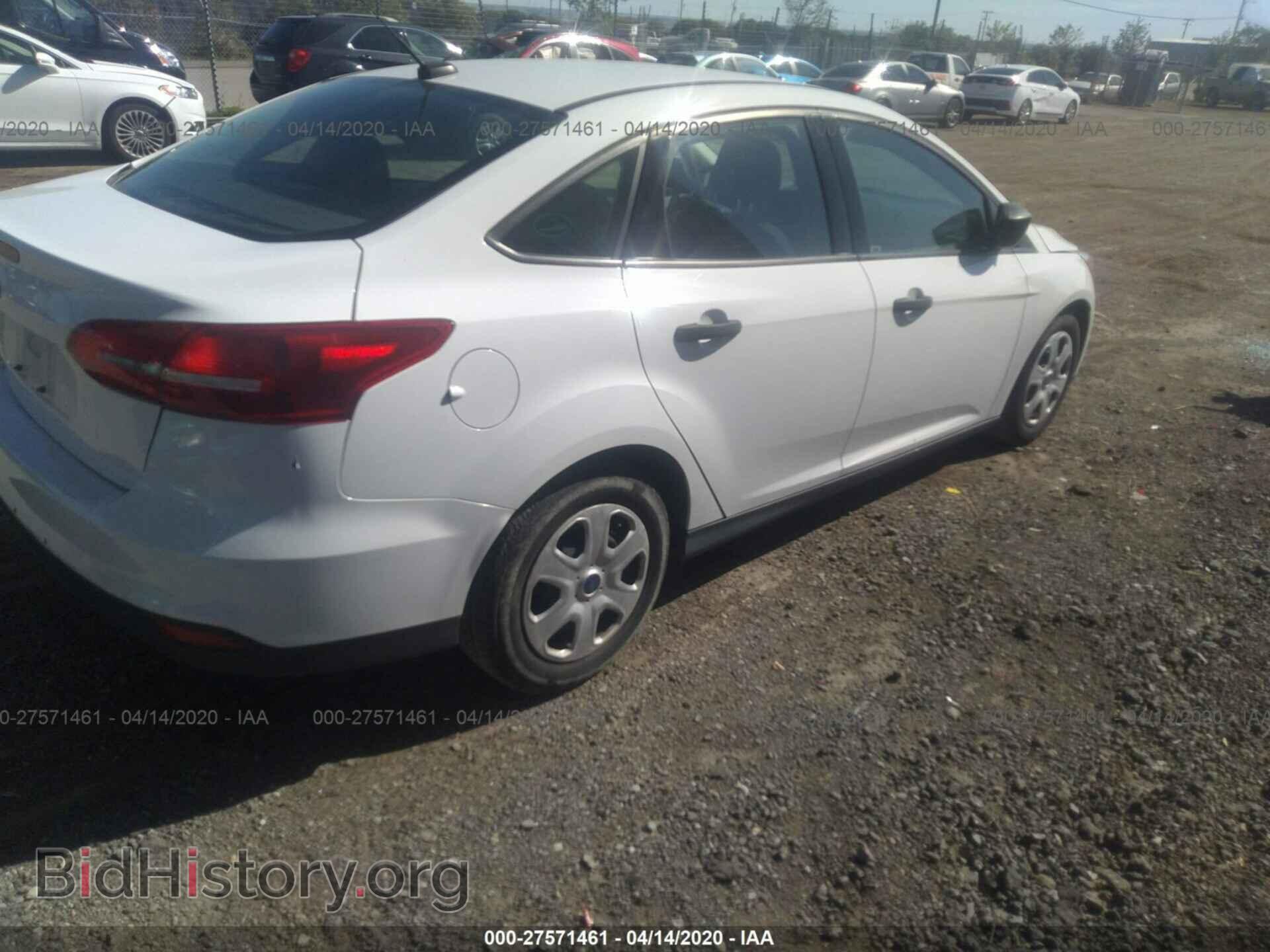 2016 FORD FOCUS - VIN: 1FADP3E23GL365103 - Photo 4