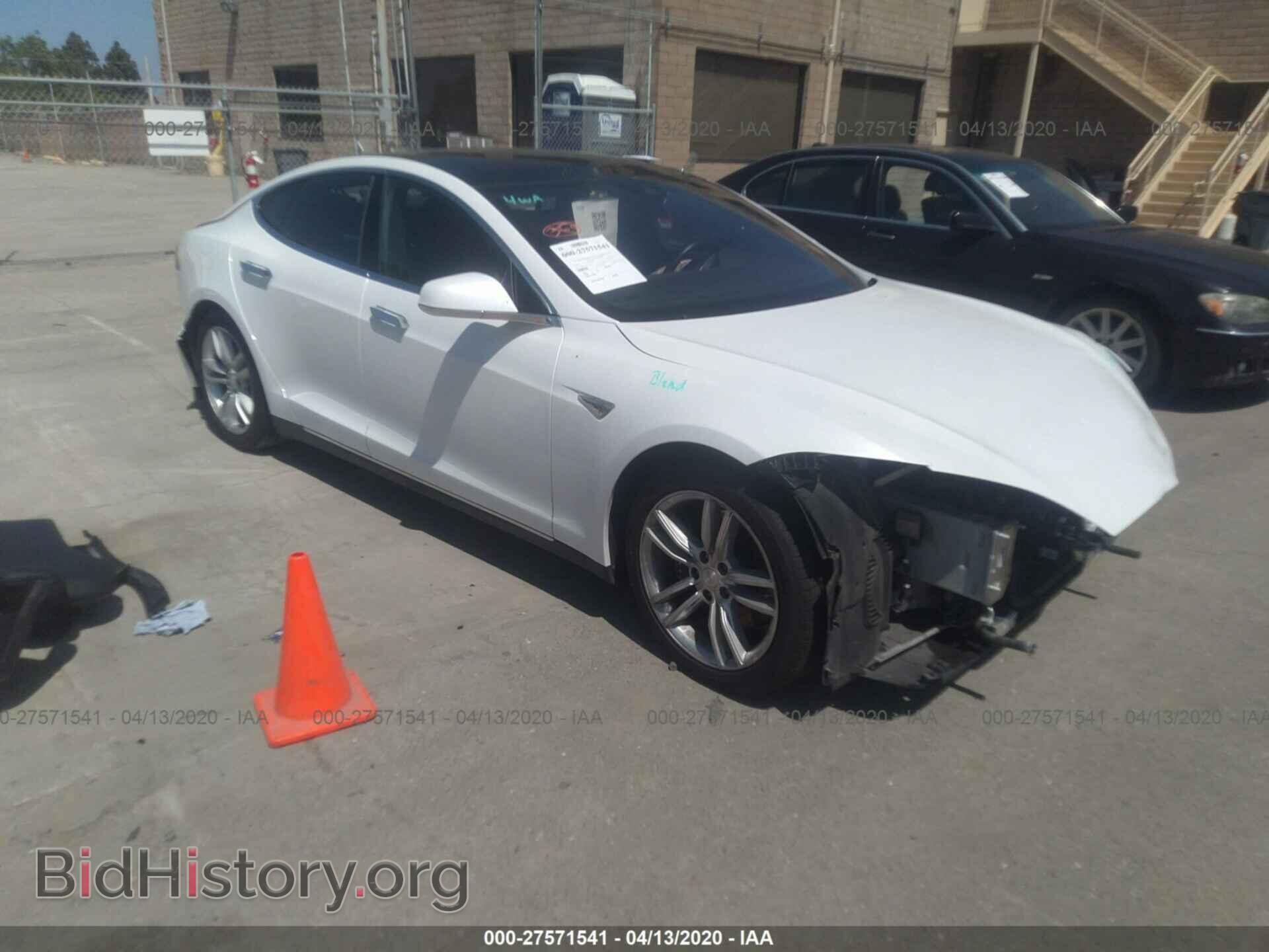 Фотография 5YJSA1E23GF124930 - TESLA MODEL S 2016
