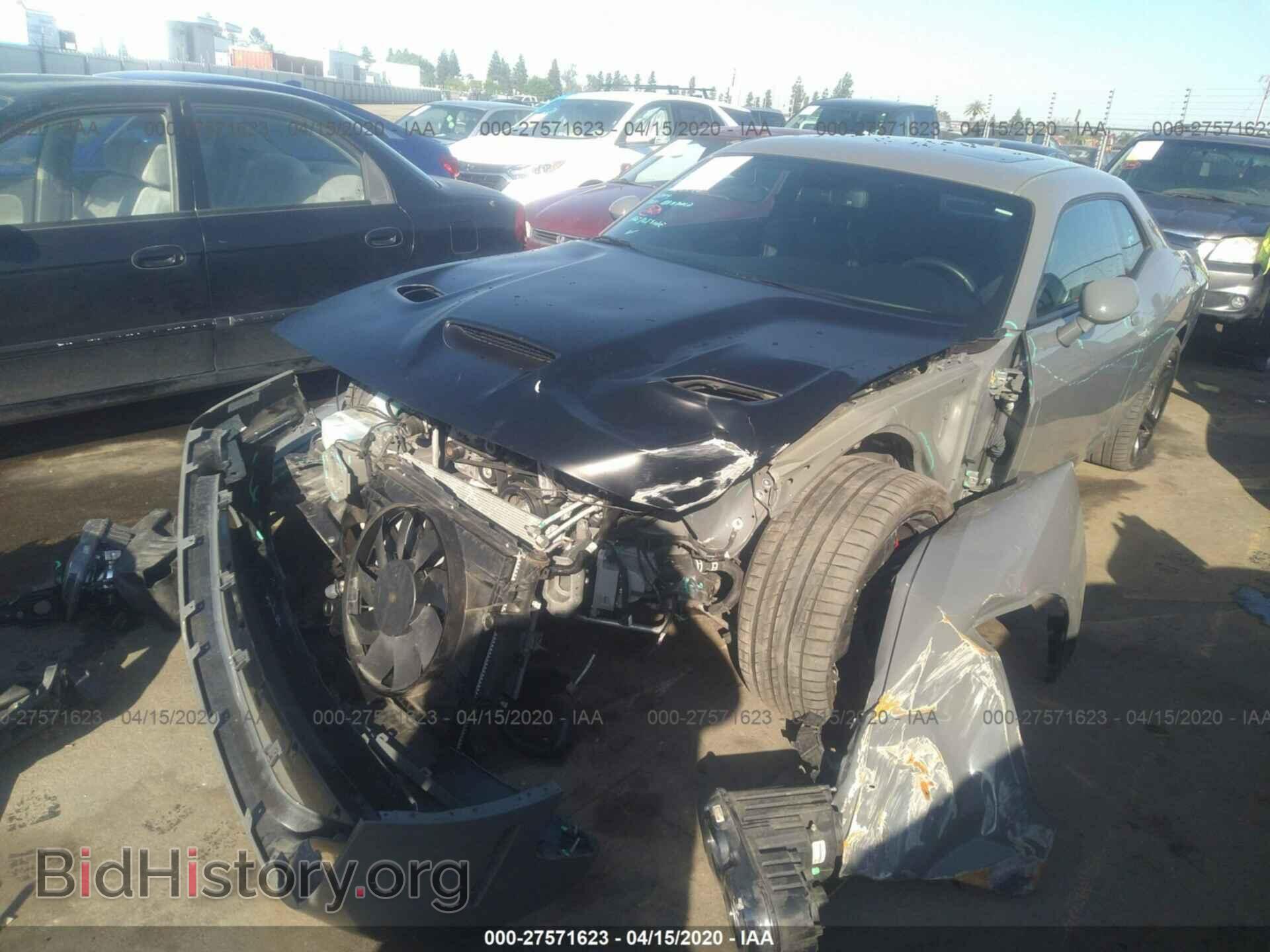 2017 DODGE CHALLENGER - VIN: 2C3CDZC98HH527392 - Photo 2