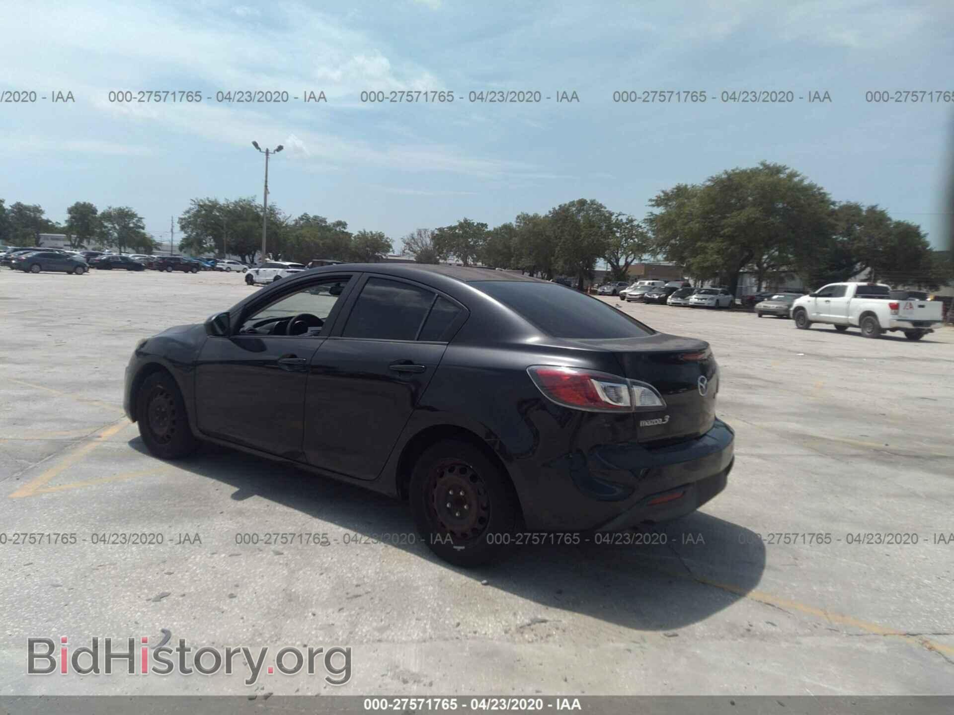 2011 MAZDA 3 - VIN: JM1BL1UFXB1459800 - Фото 3