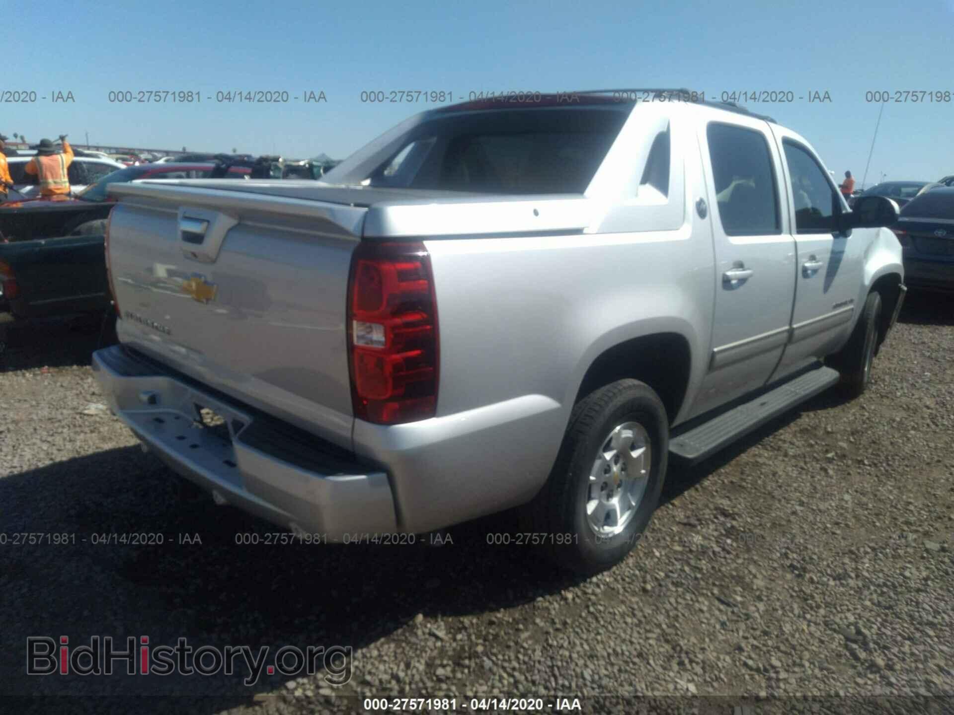 2013 CHEVROLET AVALANCHE - VIN: 3GNMCEE00DG254928 - Фото 4