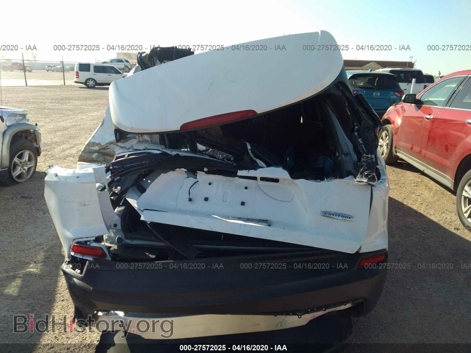 2019 JEEP CHEROKEE - VIN: 1C4PJLCB2KD420171 - Фото 6