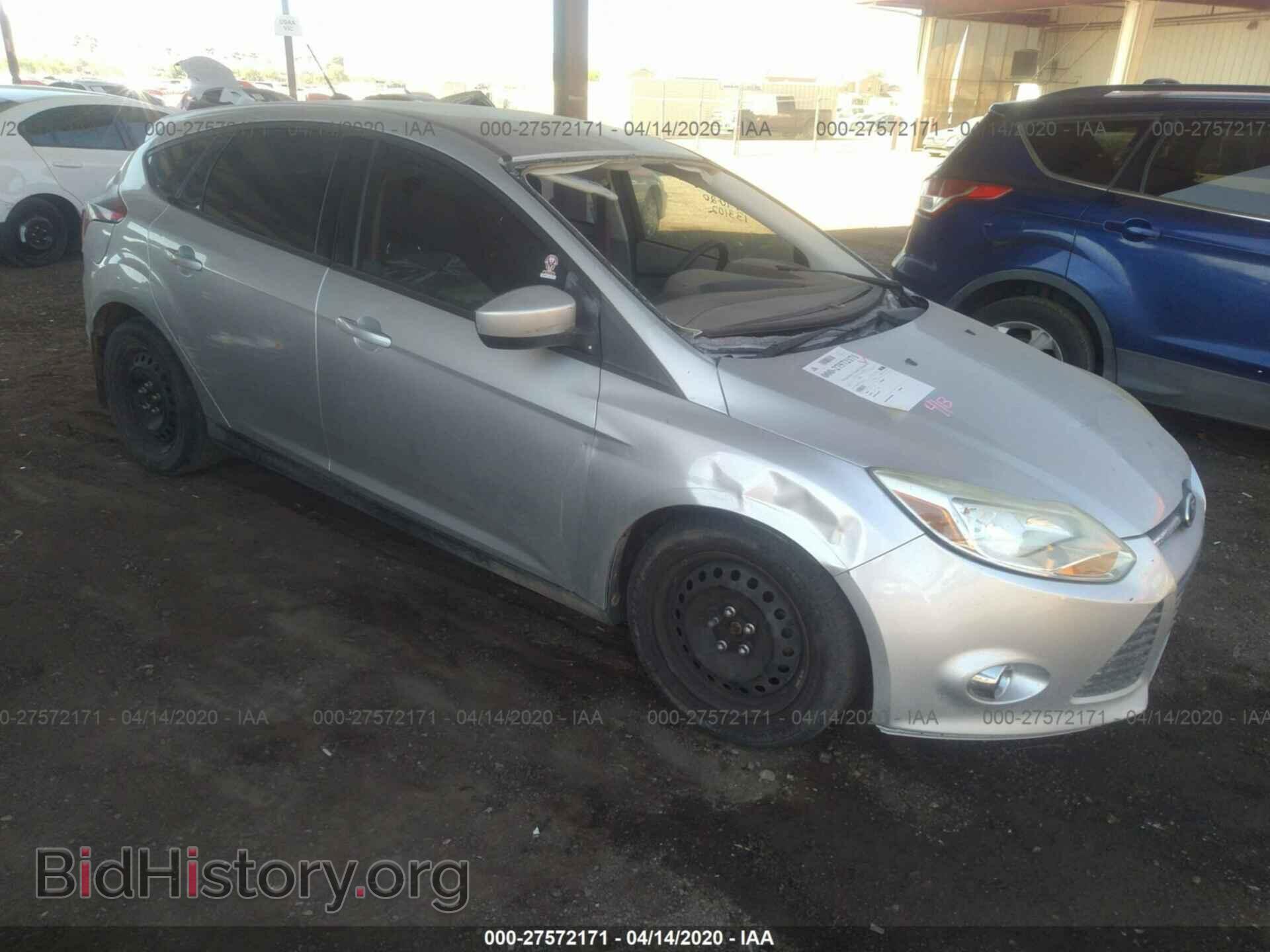 Photo 1FAHP3K20CL135132 - FORD FOCUS 2012