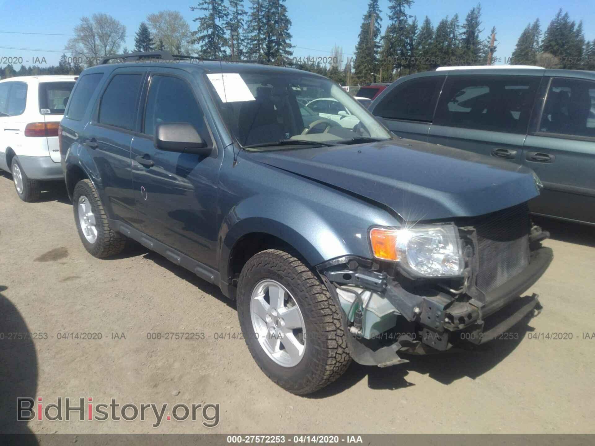 Photo 1FMCU0C78BKB34851 - FORD ESCAPE 2011