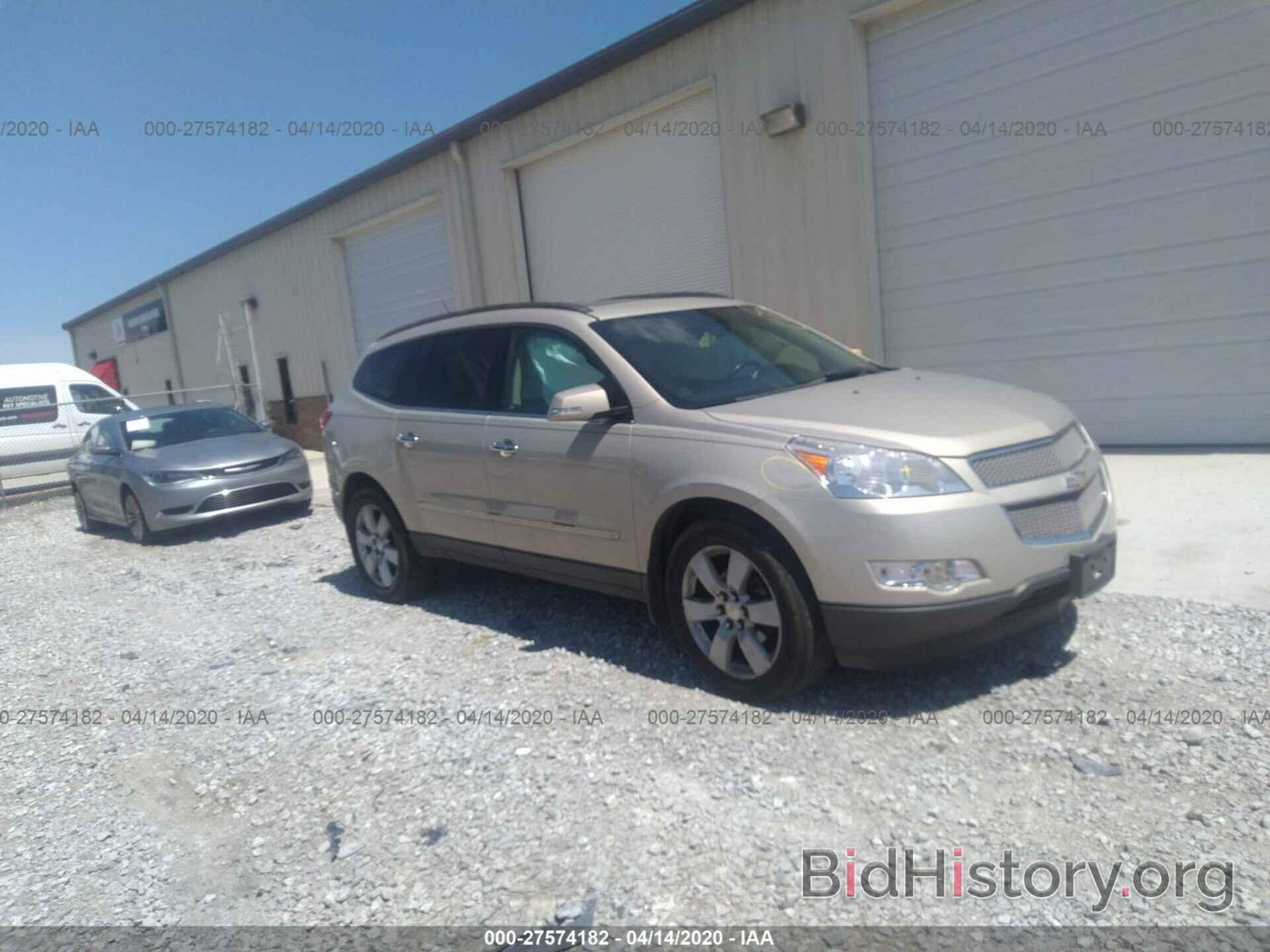 Фотография 1GNLVHED2AS135941 - CHEVROLET TRAVERSE 2010