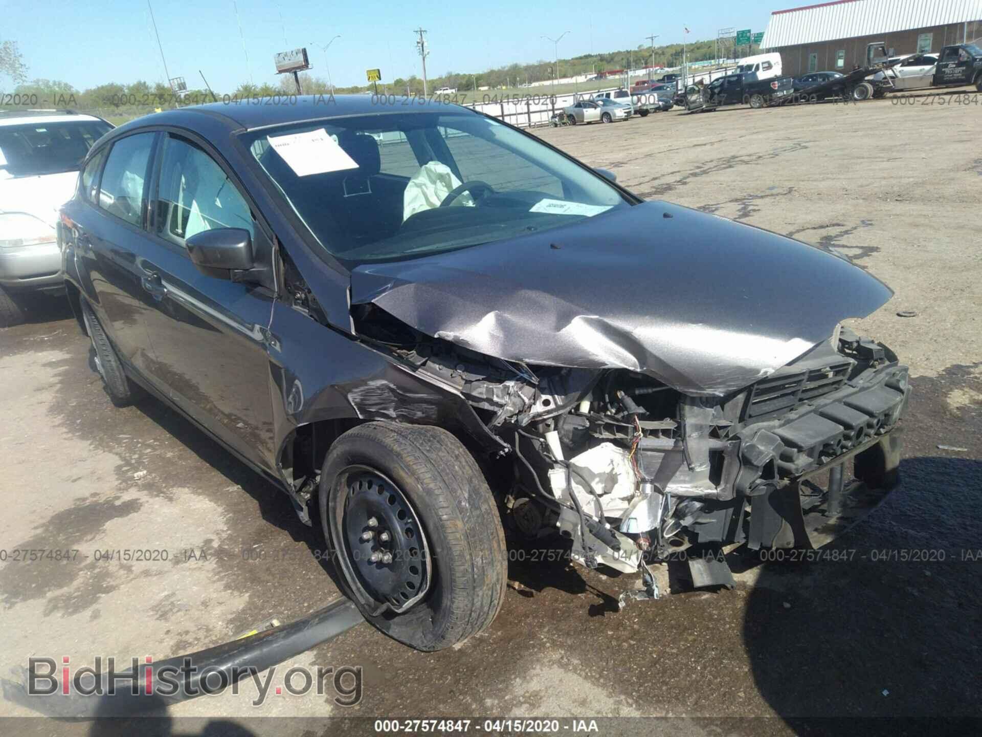 Photo 1FAHP3K23CL244748 - FORD FOCUS 2012