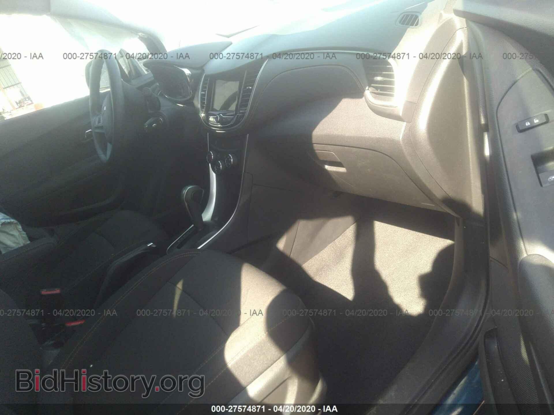 2019 CHEVROLET TRAX - VIN: 3GNCJLSB5KL306991 - Фото 5
