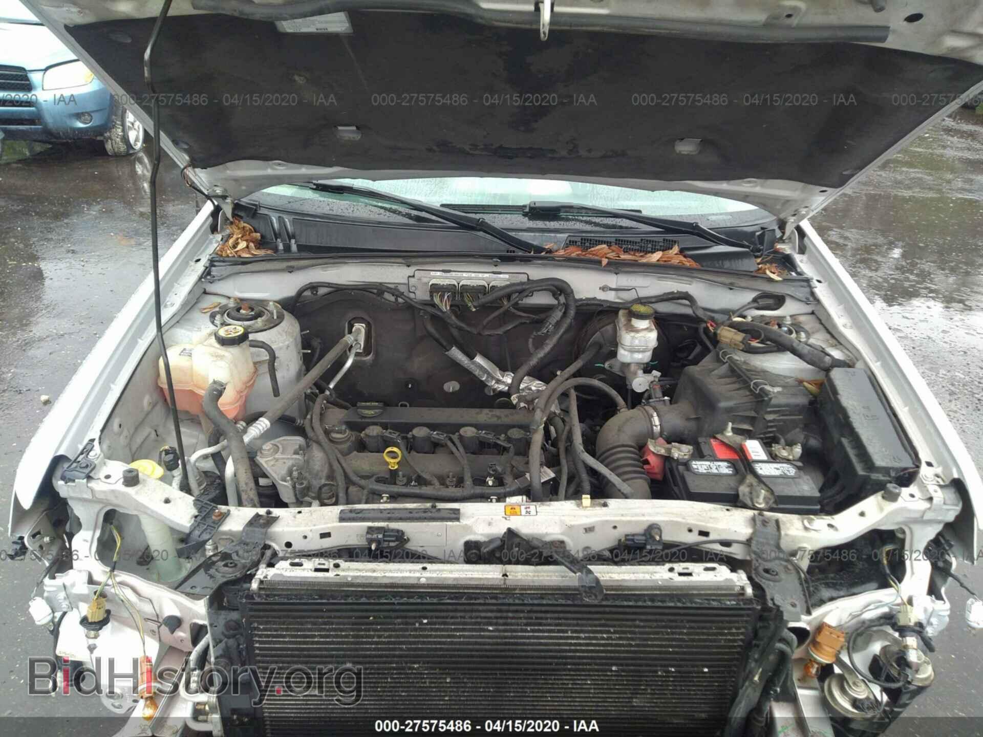 2011 FORD ESCAPE - VIN: 1FMCU0C71BKB92896 - Фото 10