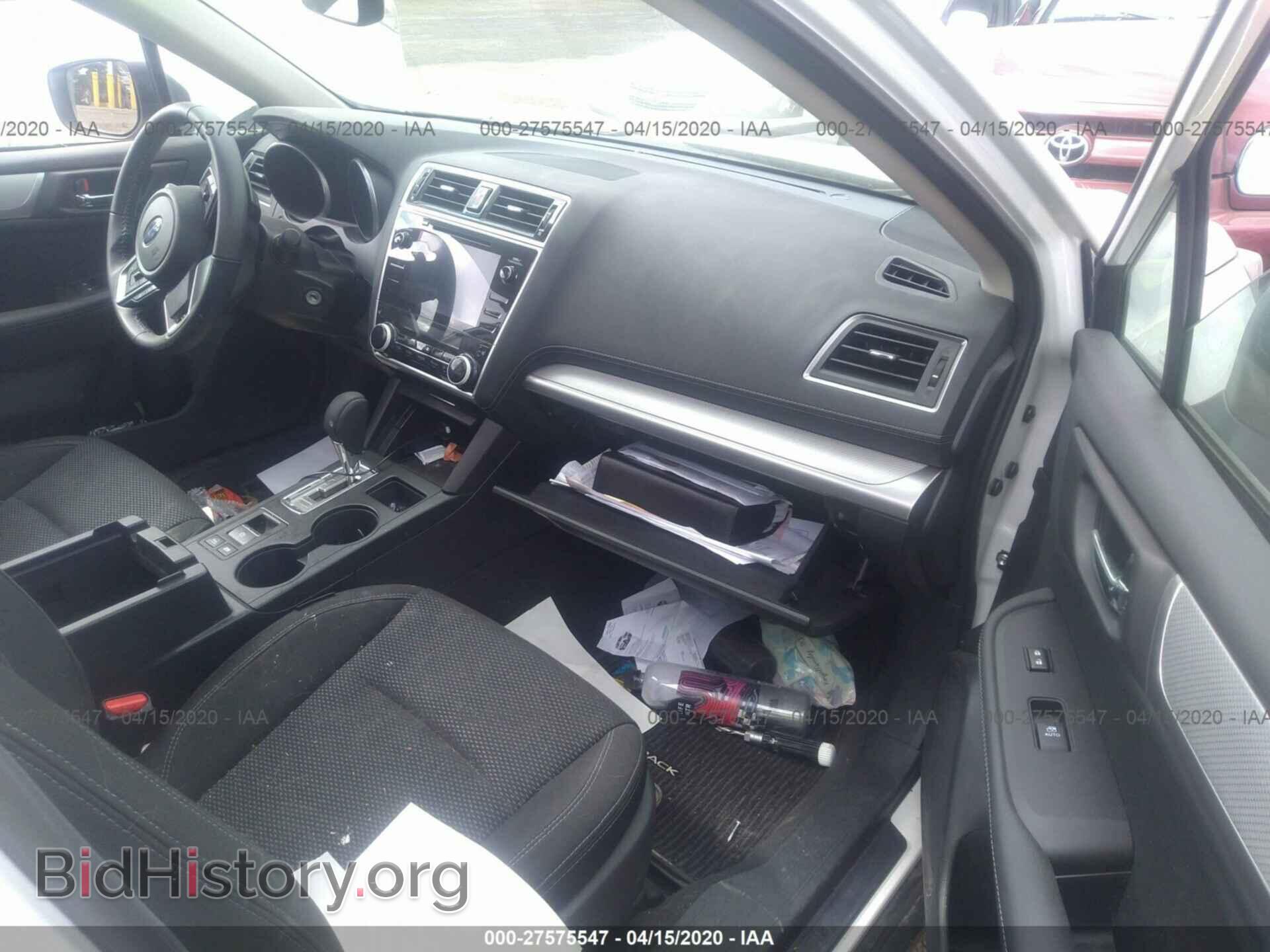 2018 SUBARU OUTBACK - VIN: 4S4BSAHC2J3328362 - Фото 5