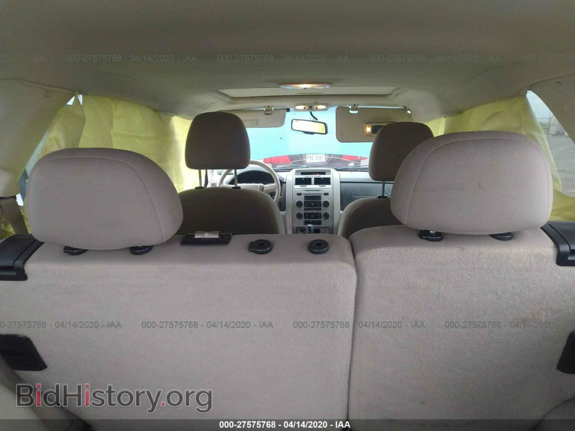 2008 FORD ESCAPE - VIN: 1FMCU031X8KD76822 - Фото 8