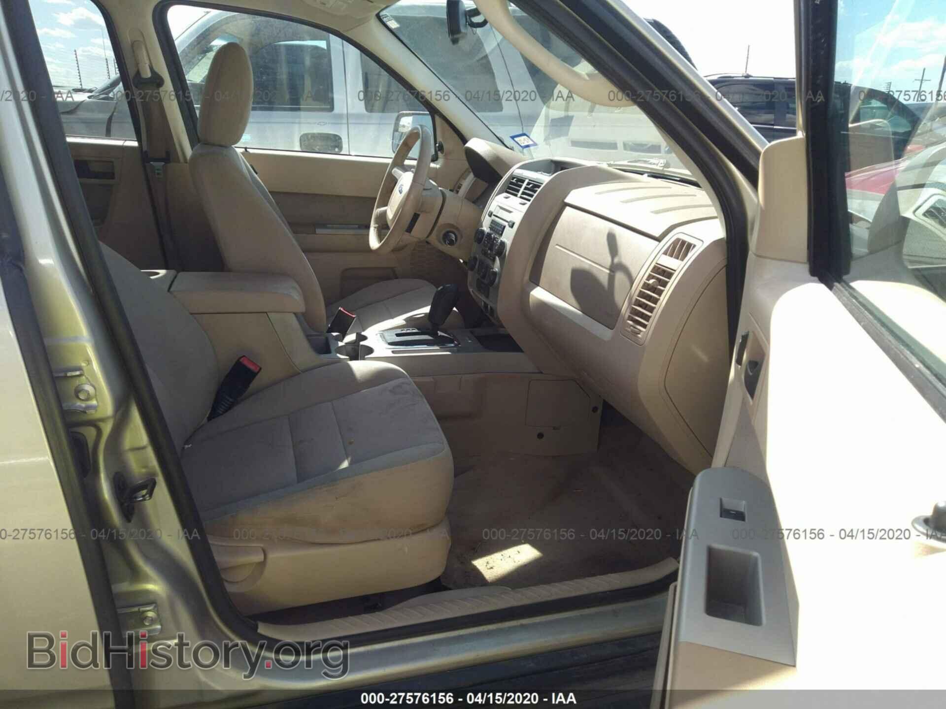 2011 FORD ESCAPE - VIN: 1FMCU0DG7BKA74169 - Photo 5
