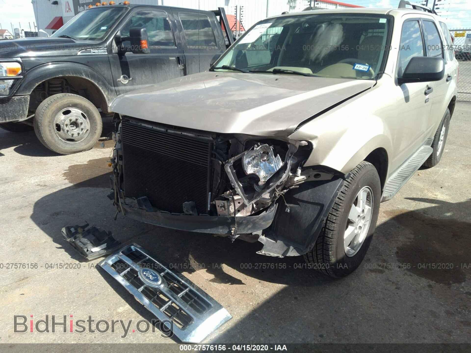 2011 FORD ESCAPE - VIN: 1FMCU0DG7BKA74169 - Photo 6