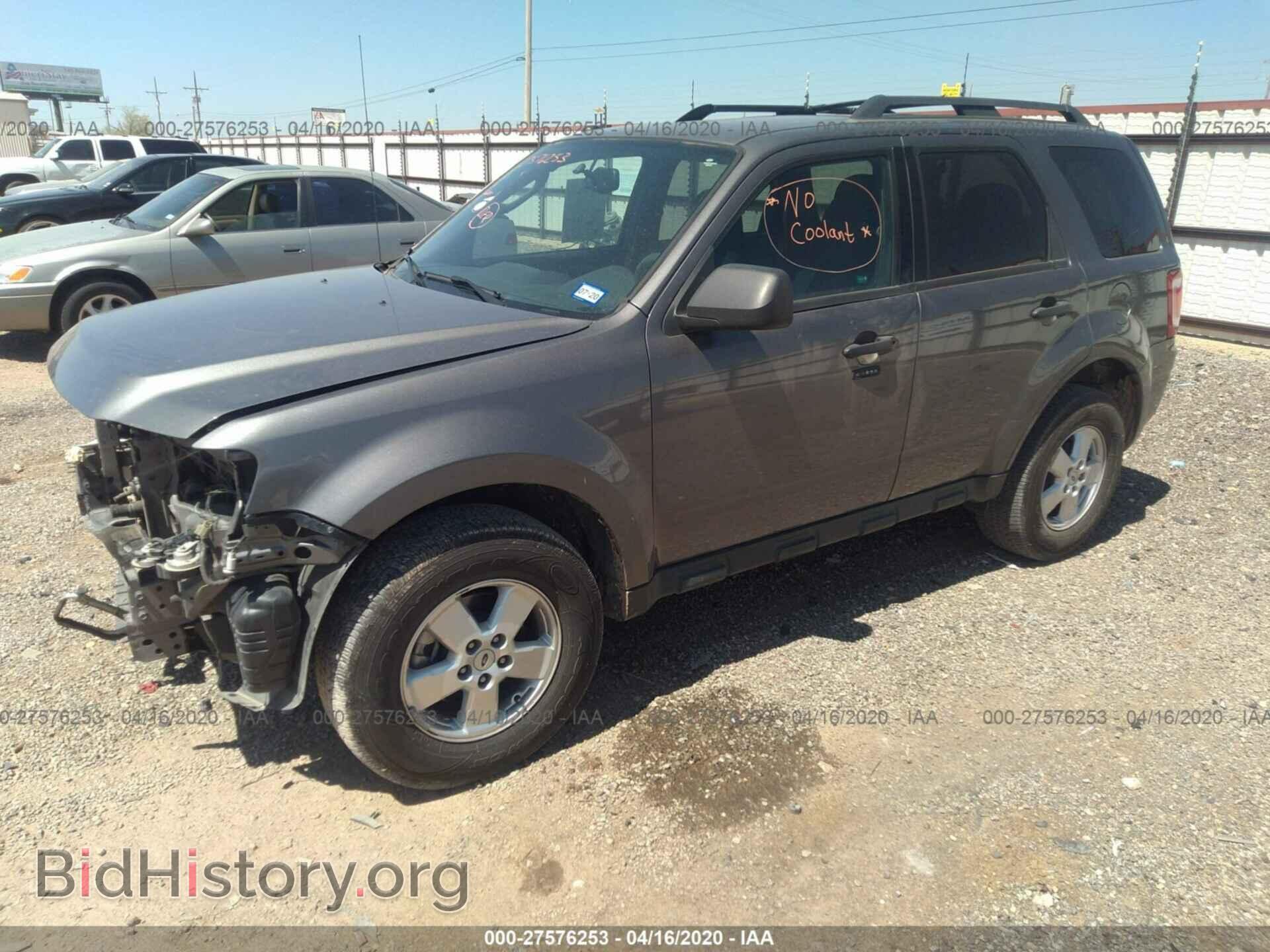 2011 FORD ESCAPE - VIN: 1FMCU0D70BKC62919 - Photo 2
