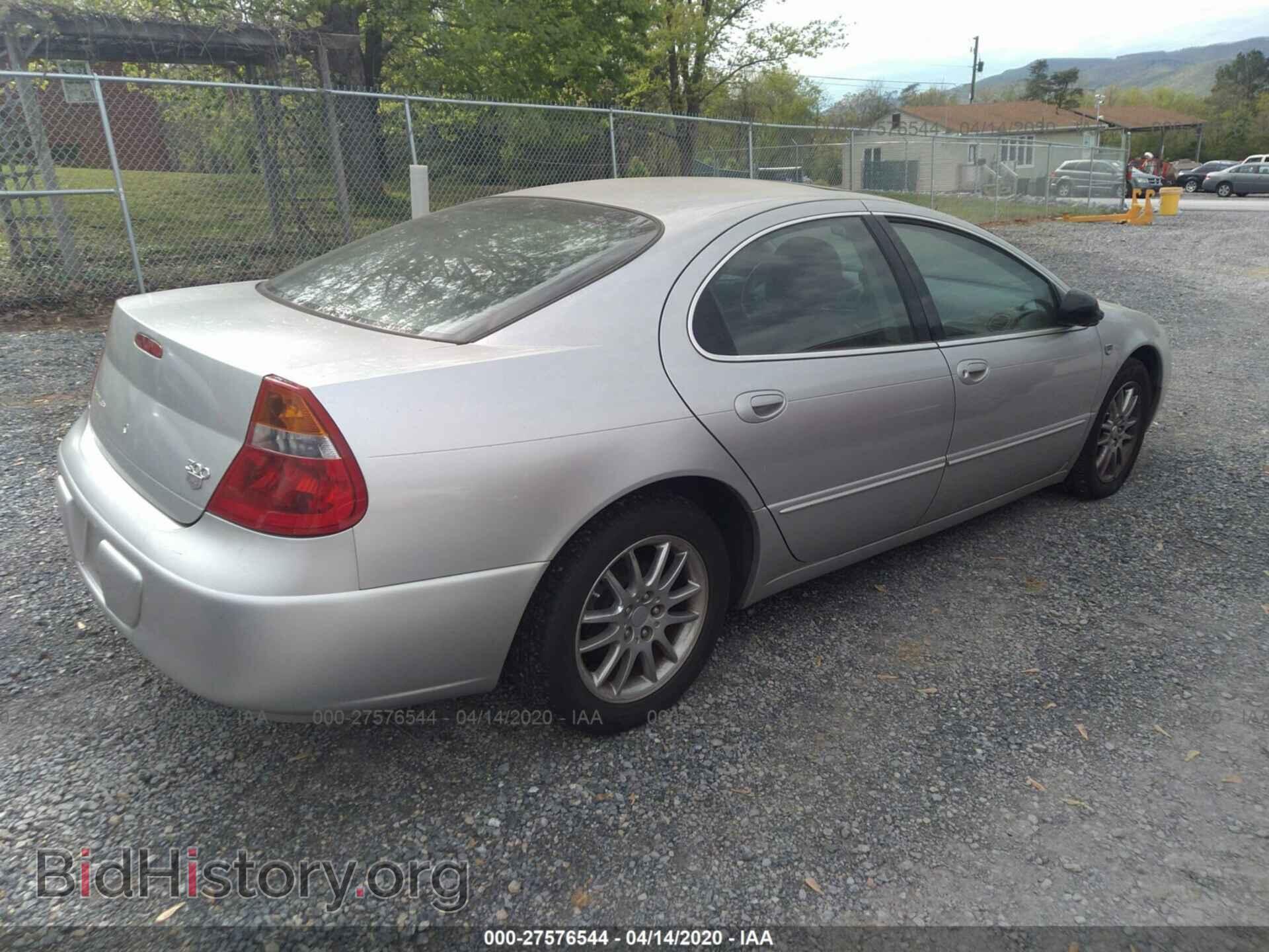 2002 CHRYSLER 300M - VIN: 2C3HE66G32H141031 - Photo 4