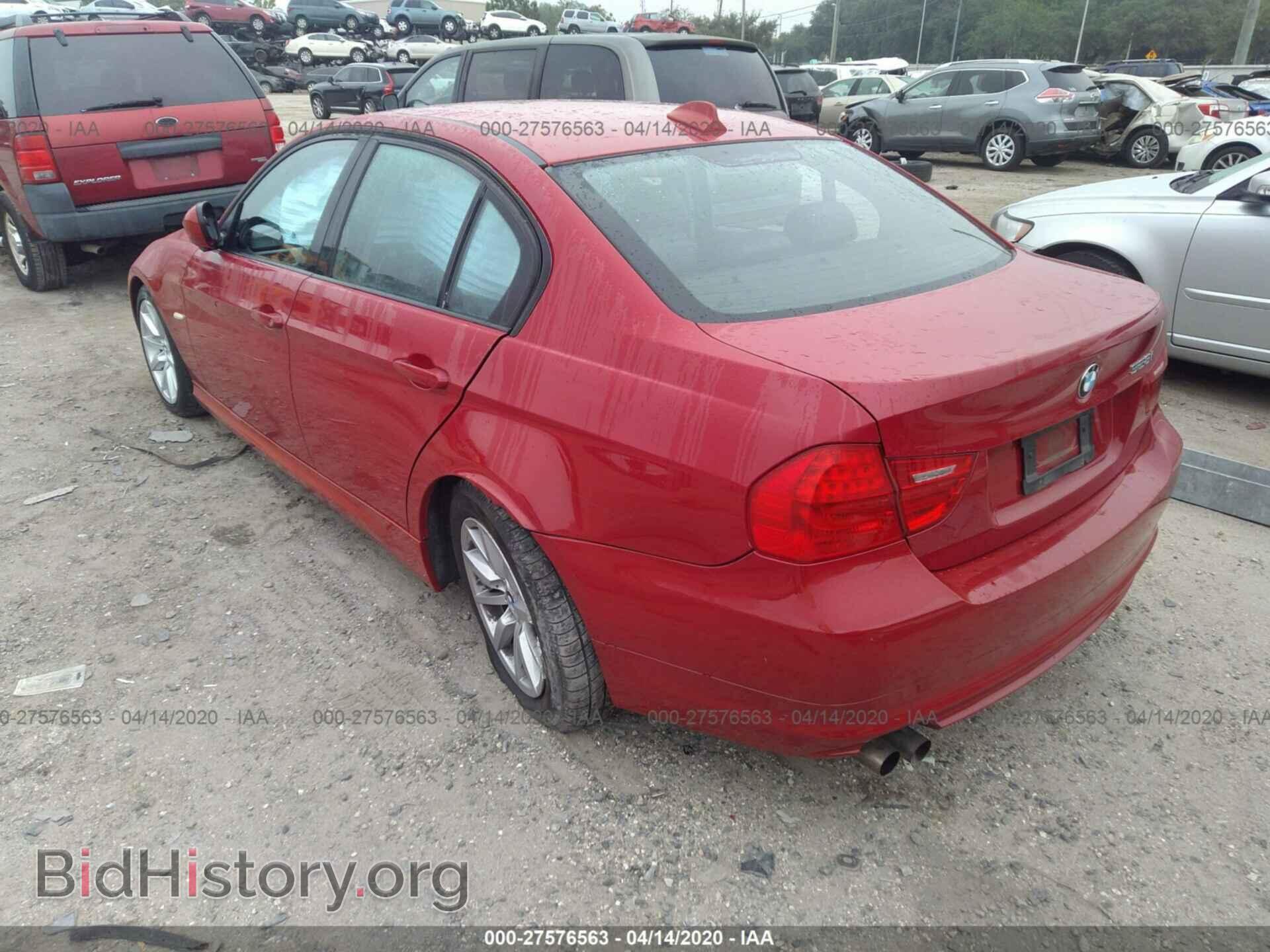 2011 BMW 328 - VIN: WBAPH7C53BE459842 - Фото 3