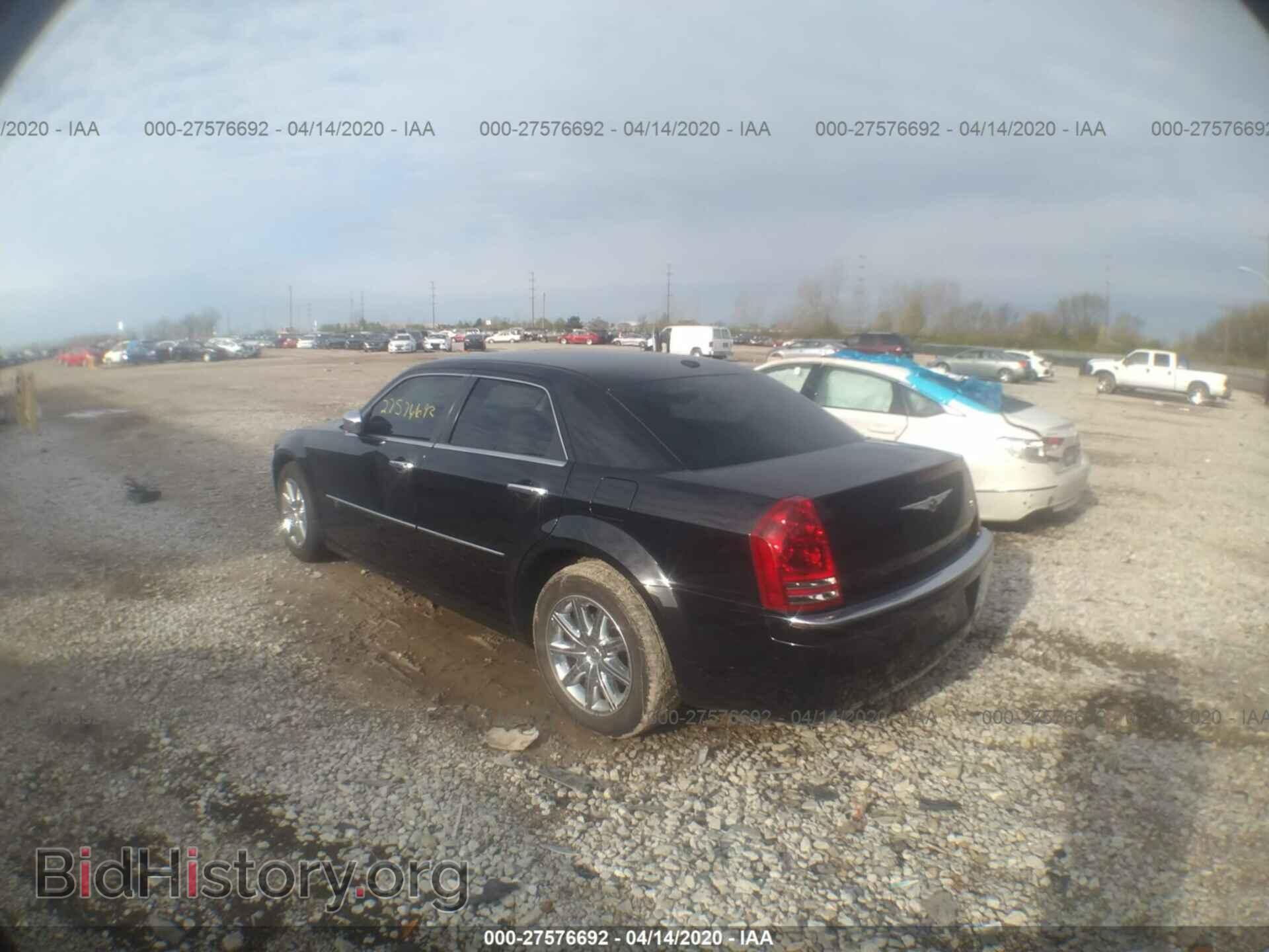 2010 CHRYSLER 300C - VIN: 2C3CA6CT7AH139045 - Фото 3