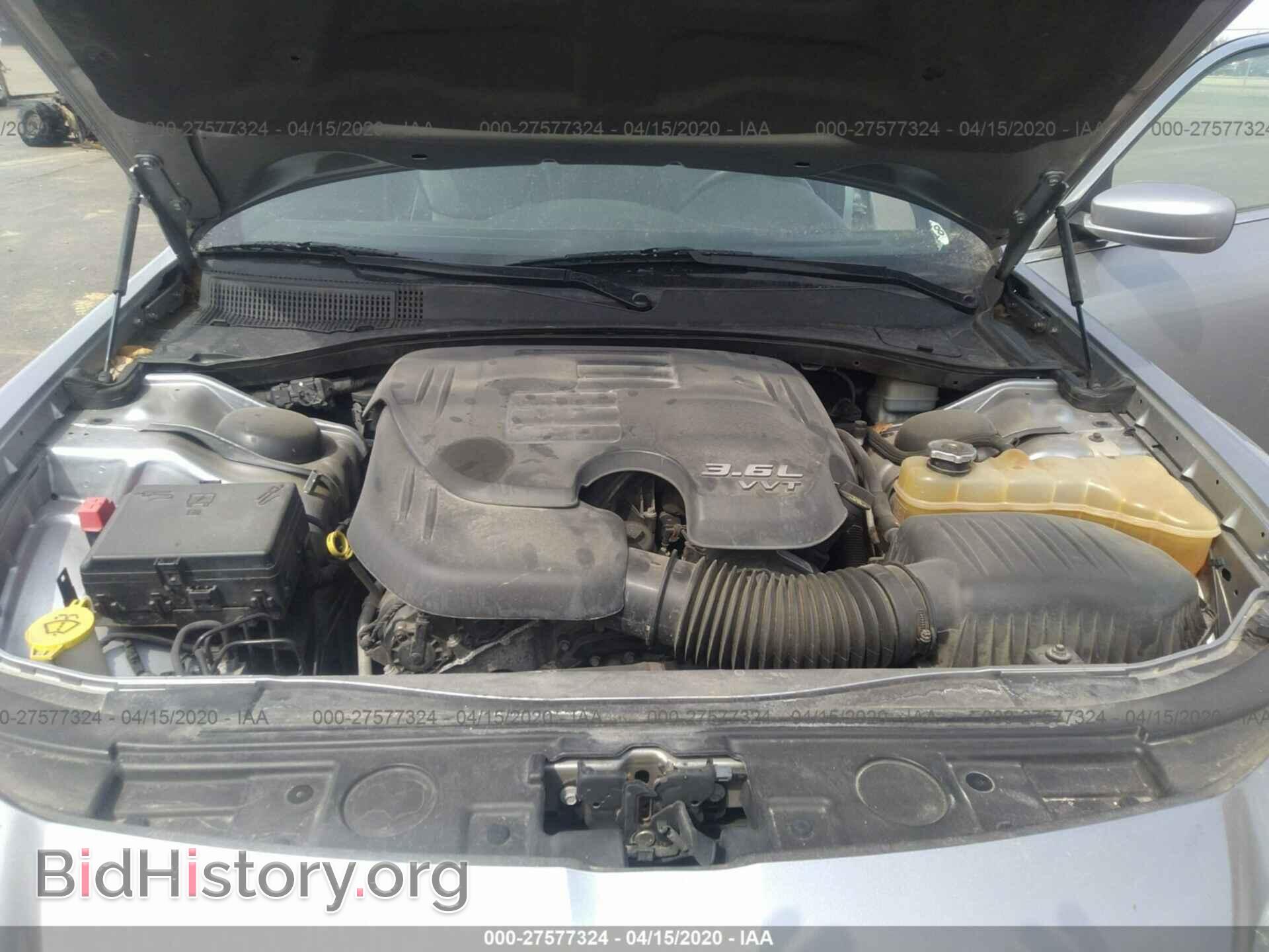2013 CHRYSLER 300 - VIN: 2C3CCAAG3DH626735 - Фото 10