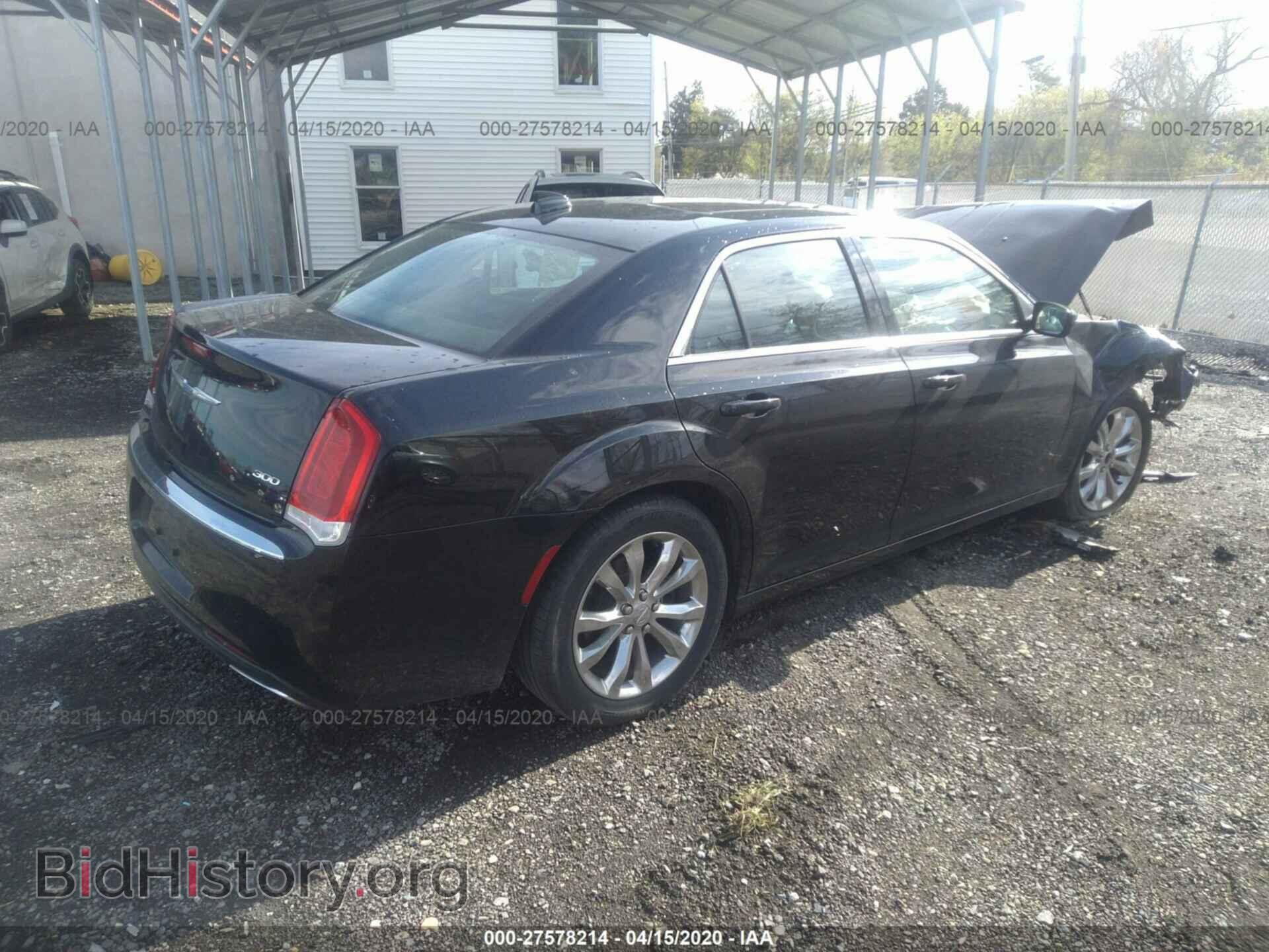2017 CHRYSLER 300 - VIN: 2C3CCARG1HH512940 - Фото 4