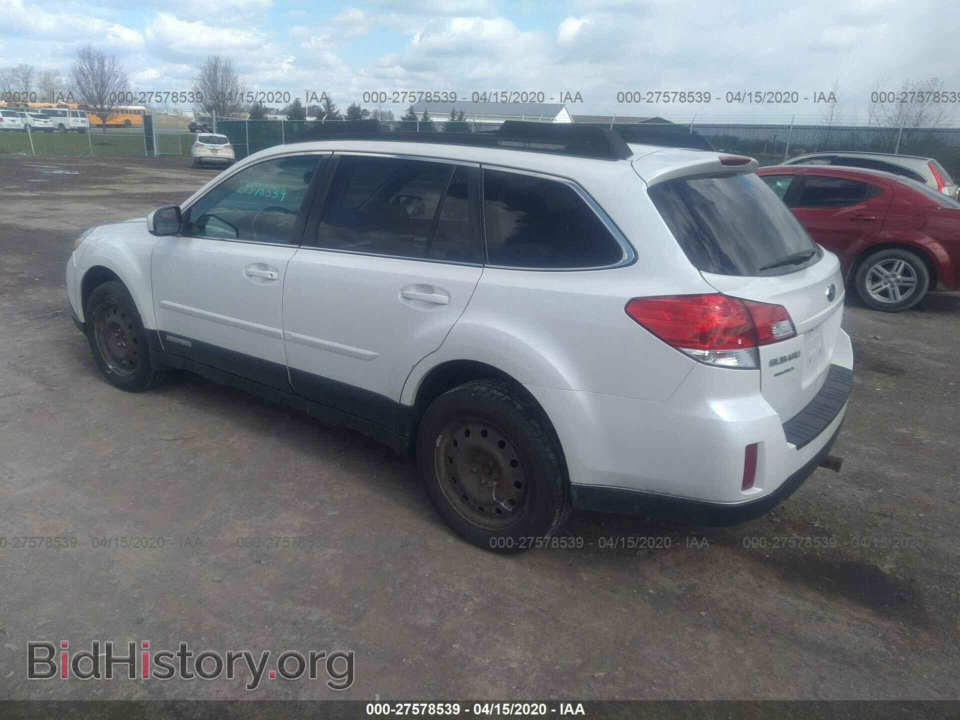 2011 SUBARU OUTBACK - VIN: 4S4BRBGC6B3414245 - Фото 3