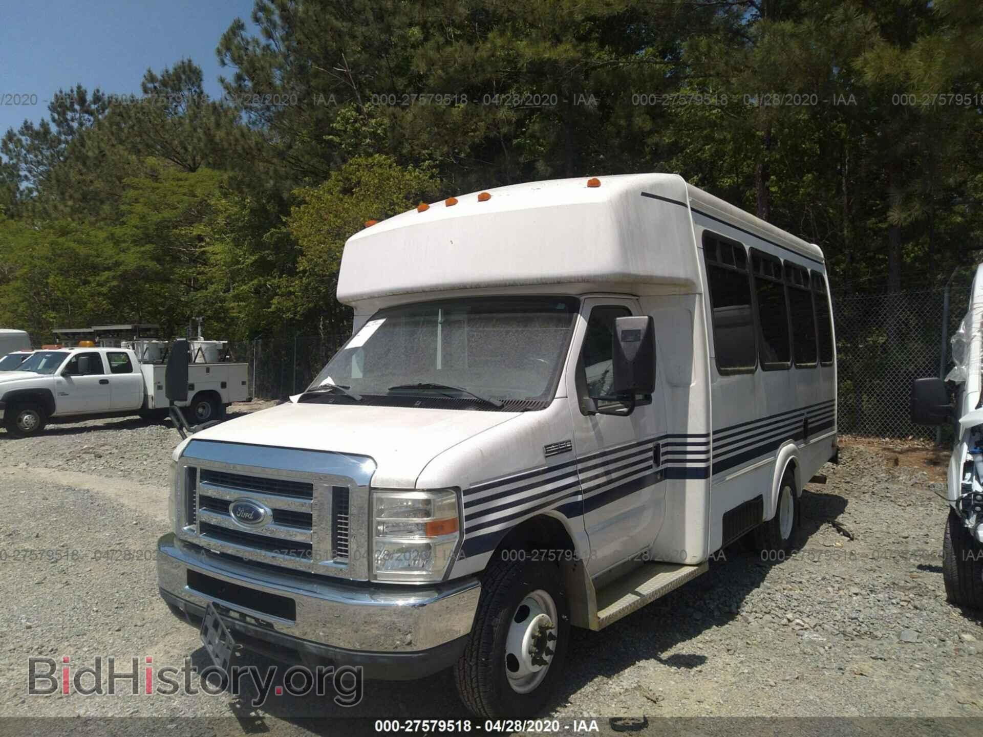 2011 FORD ECONOLINE - VIN: 1FDEE3FSXBDA29725 - Фото 2